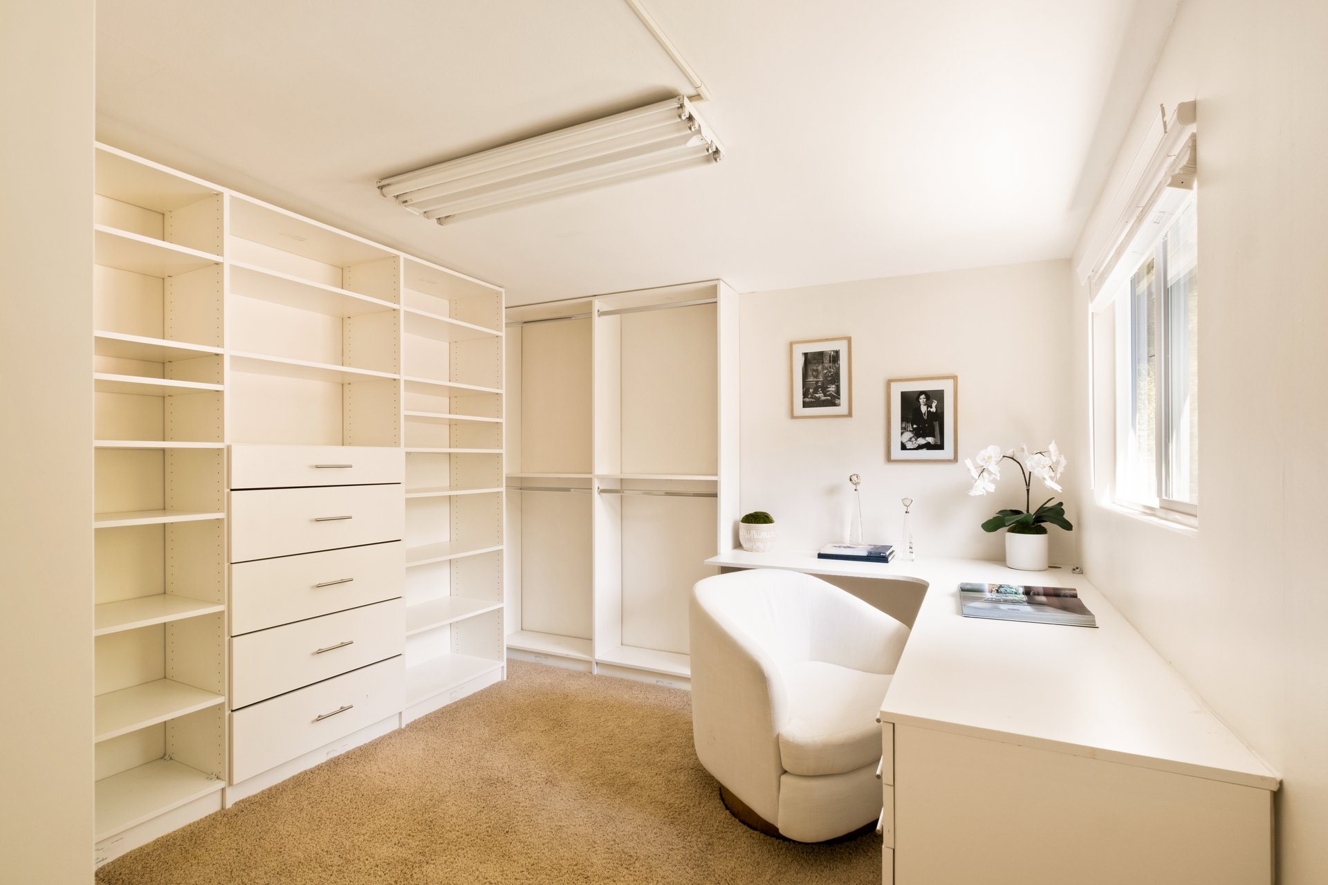 20607 Martha St, Woodland Hills