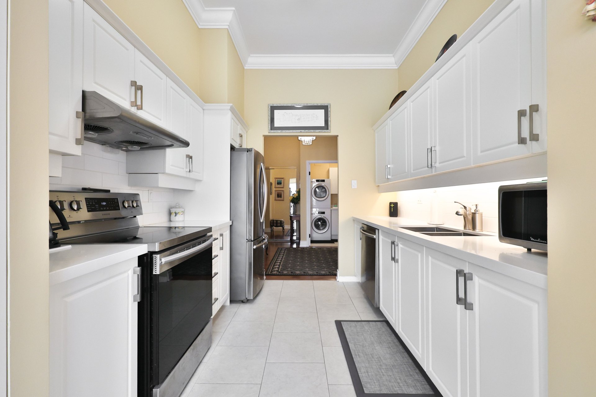 801-2511 Lakeshore Rd W, Oakville