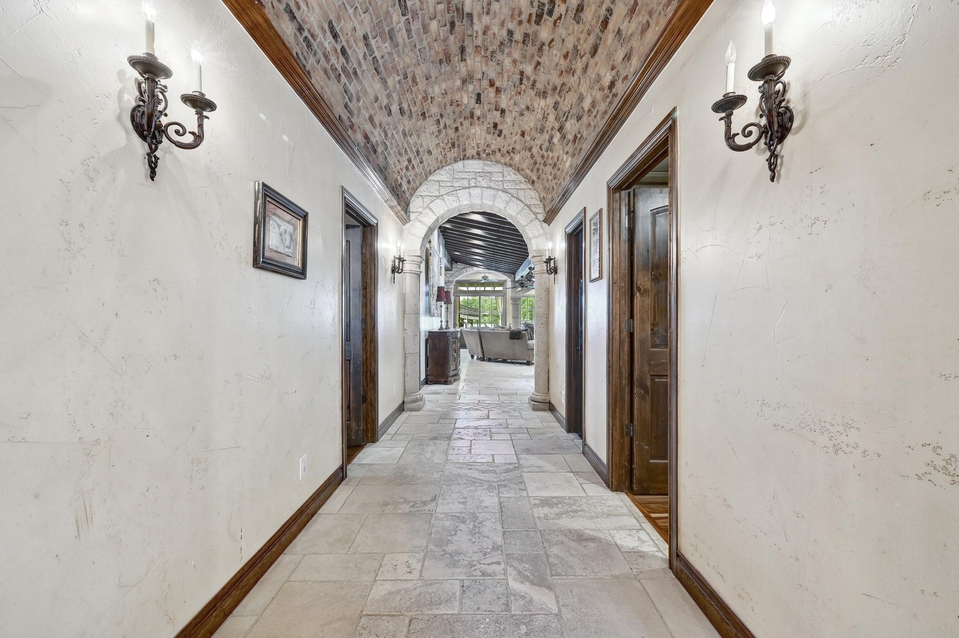 1746 Channel Road
