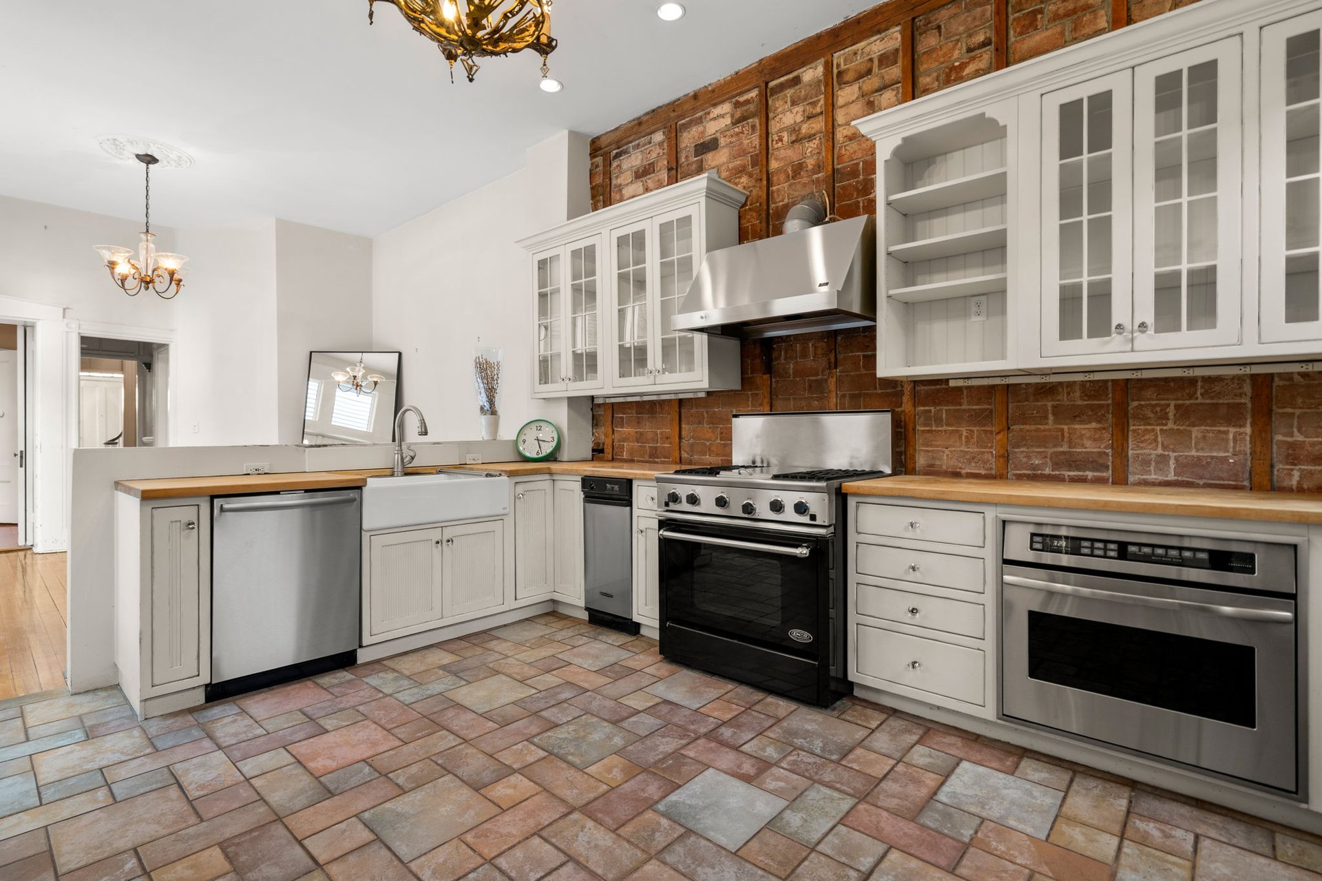Off Market Listing- 3 Wallace Ct Charlestown, MA 02129