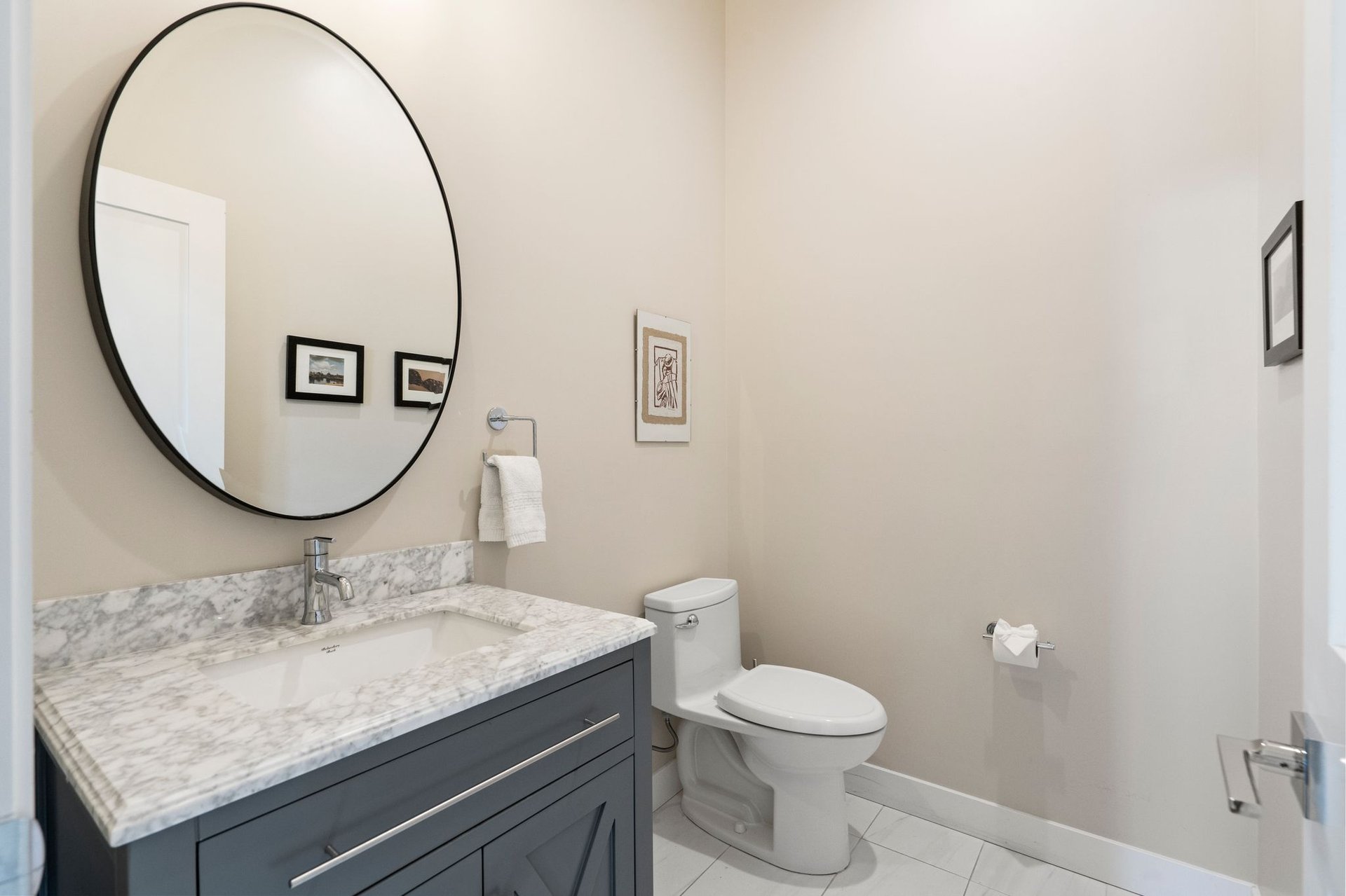 2331 Sunny Vista Dr