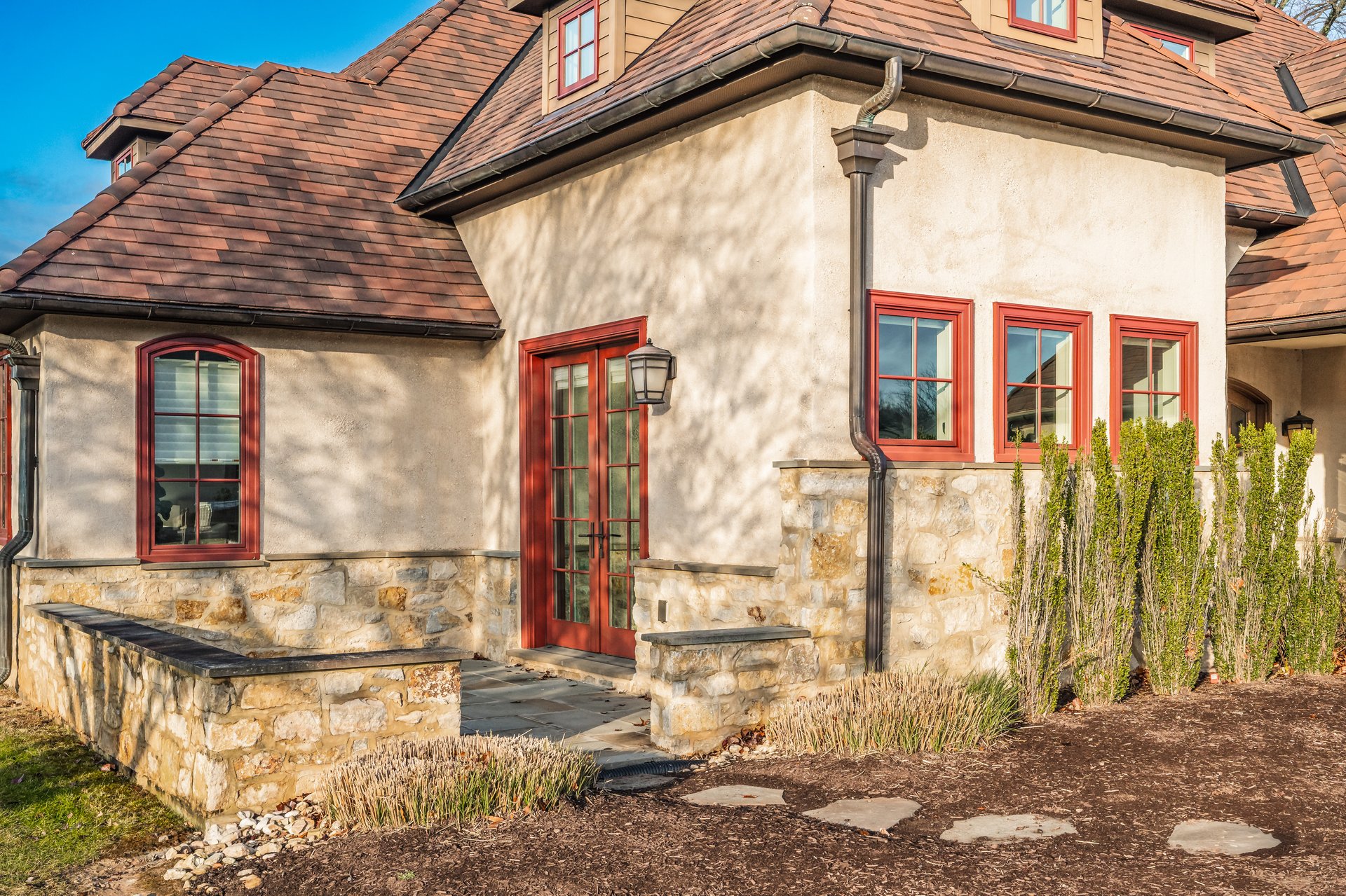2687 Avenue Du Vlg