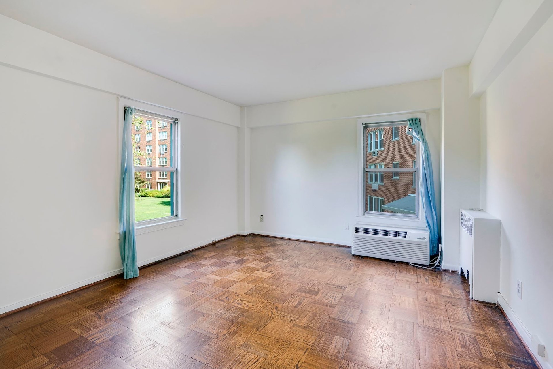 2500 Q ST NW #216