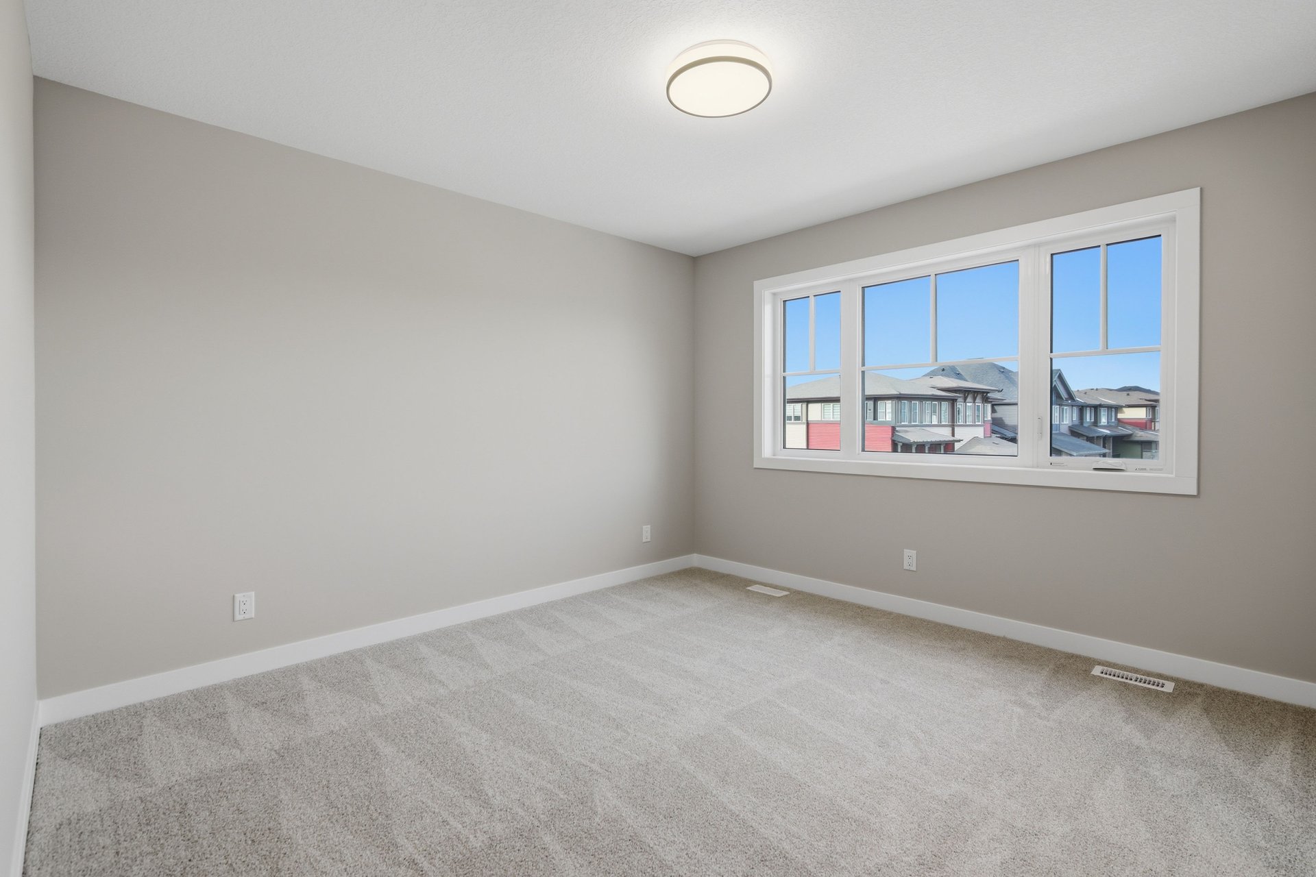 51 Belvedere Crescent SE