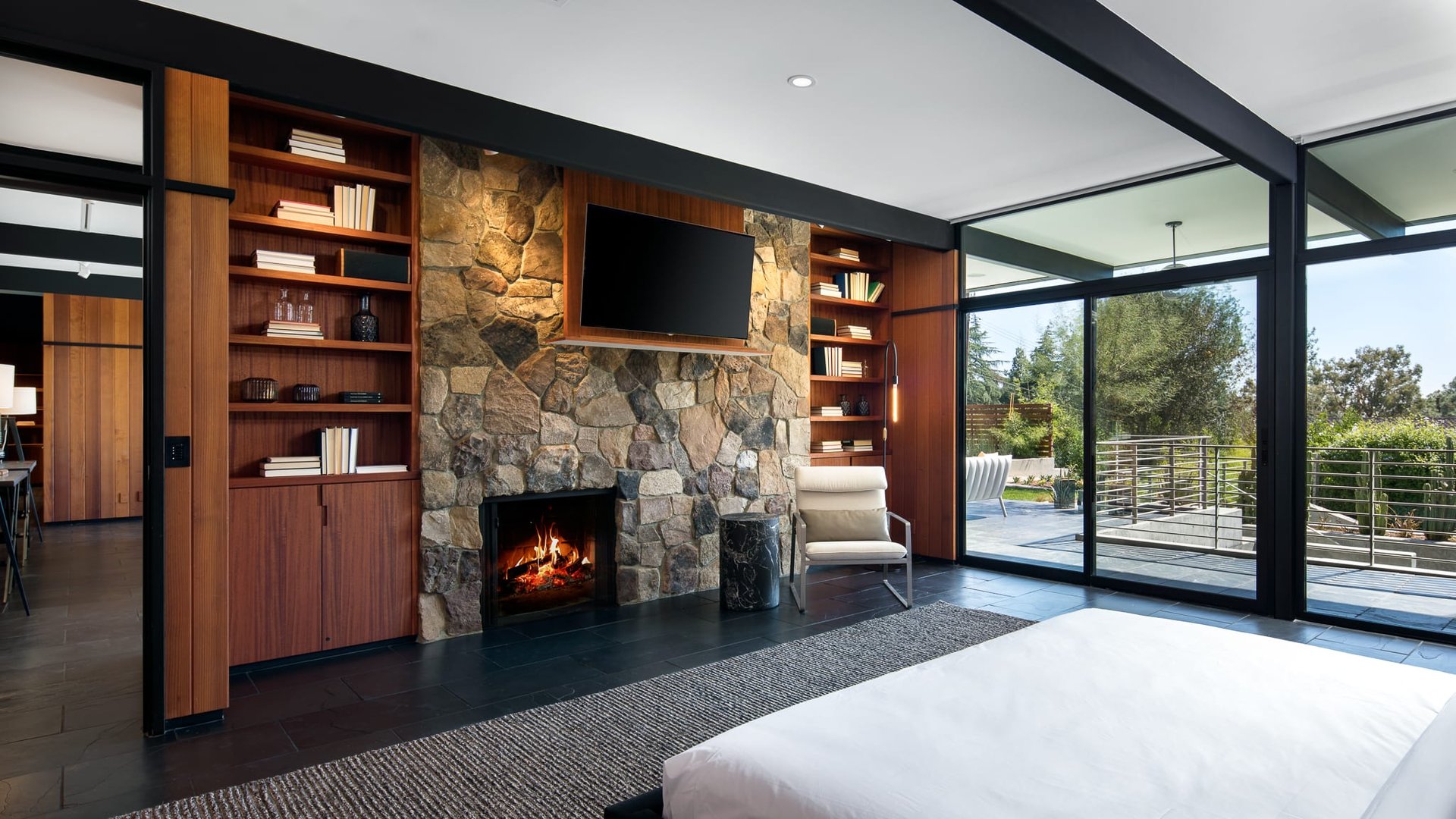 5228 Escalante Dr