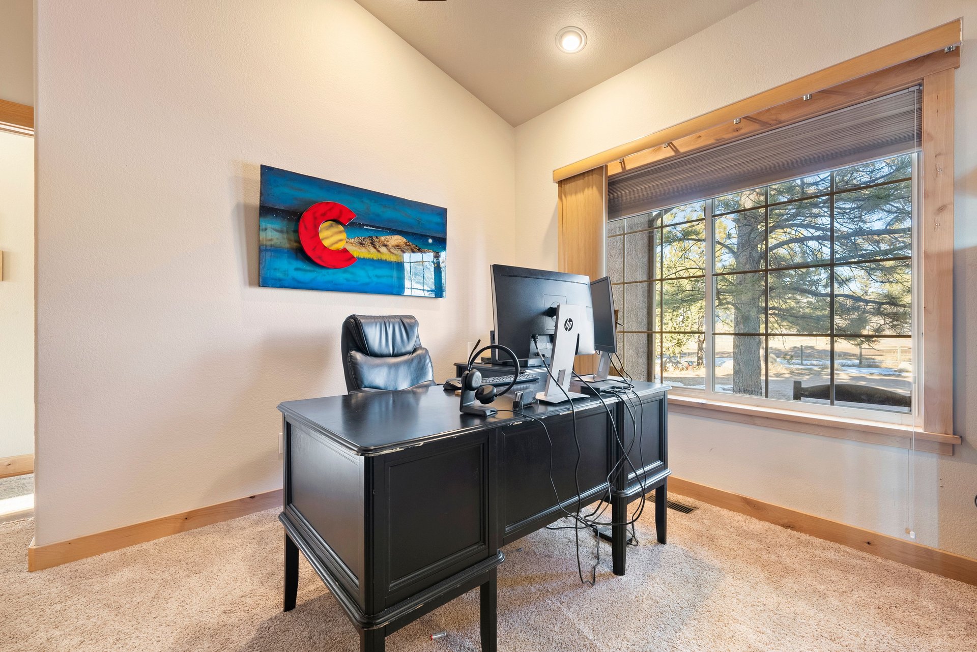 4255 Arrowhead Drive