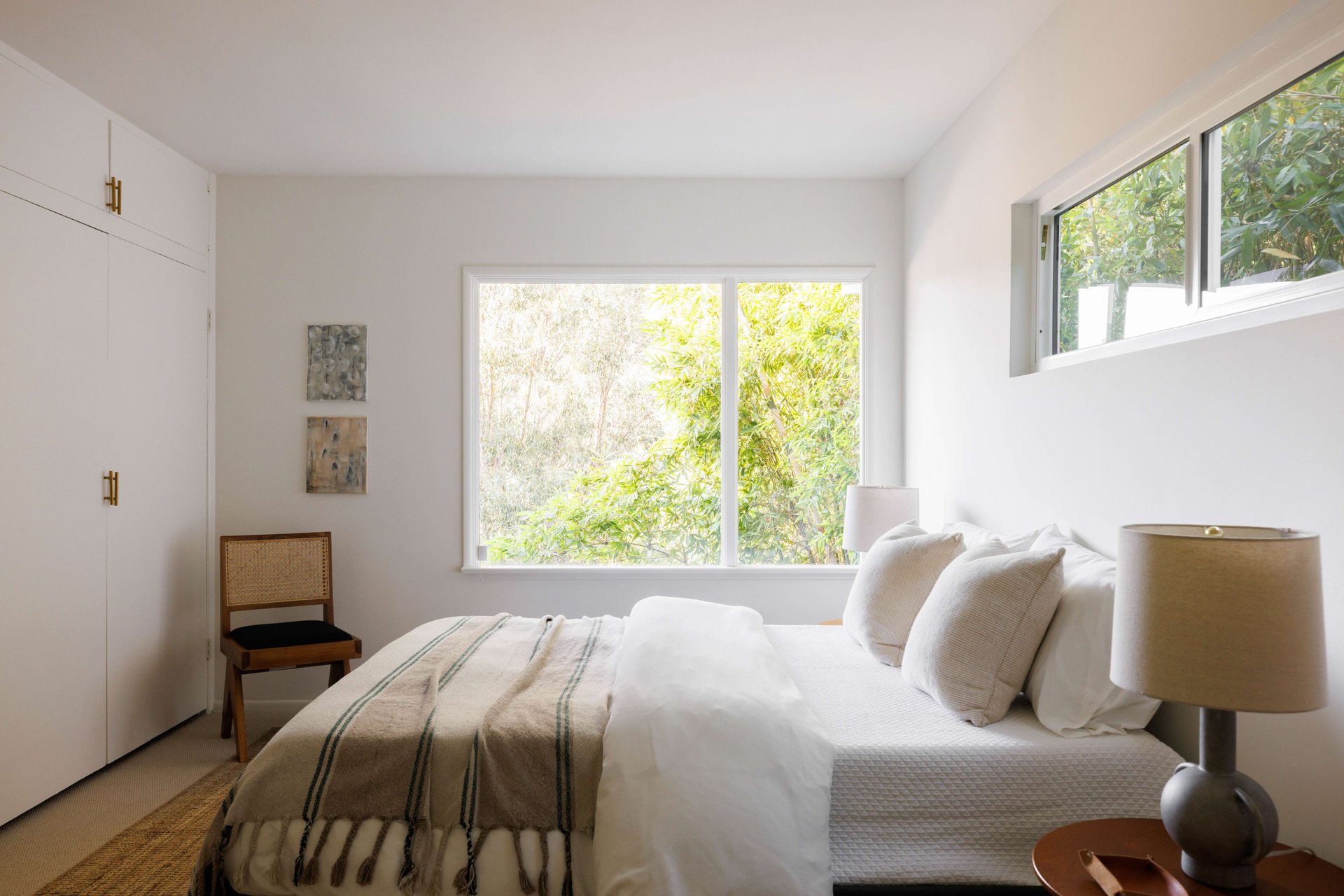 A Peaceful c. 1954 Architectural in Los Feliz