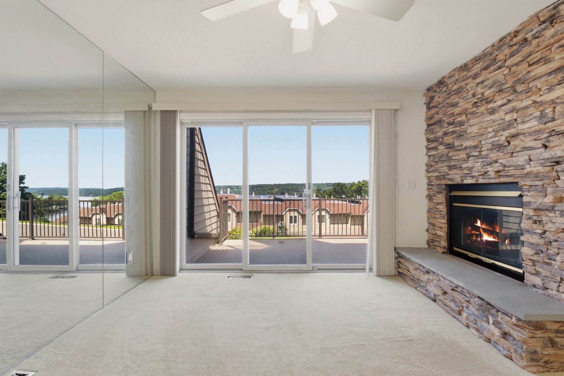 44 Riverview Condo