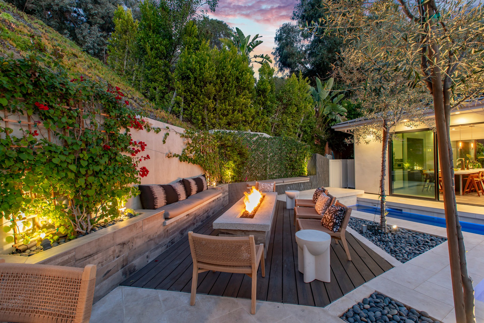 8145 Willow Glen Rd
