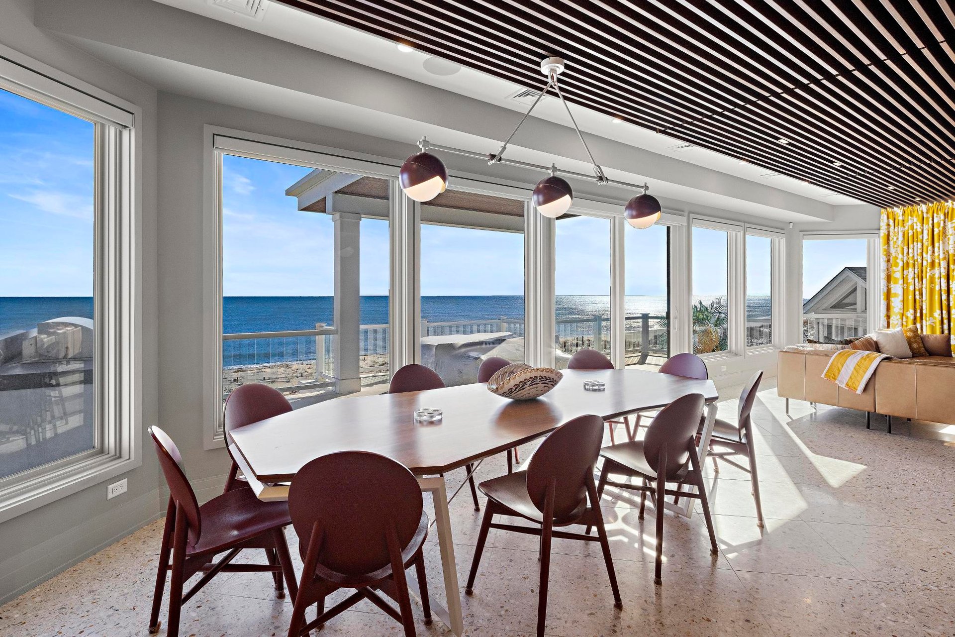 2215 Ocean Ave