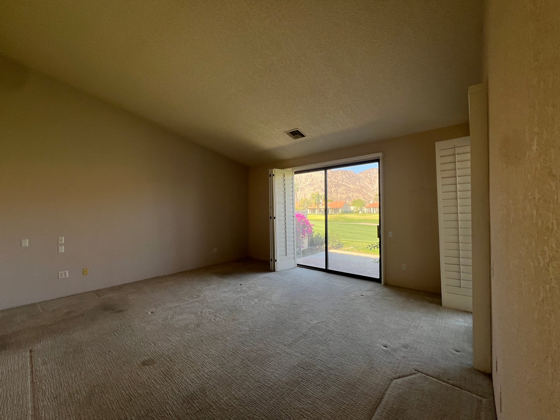 78136 Calle Norte