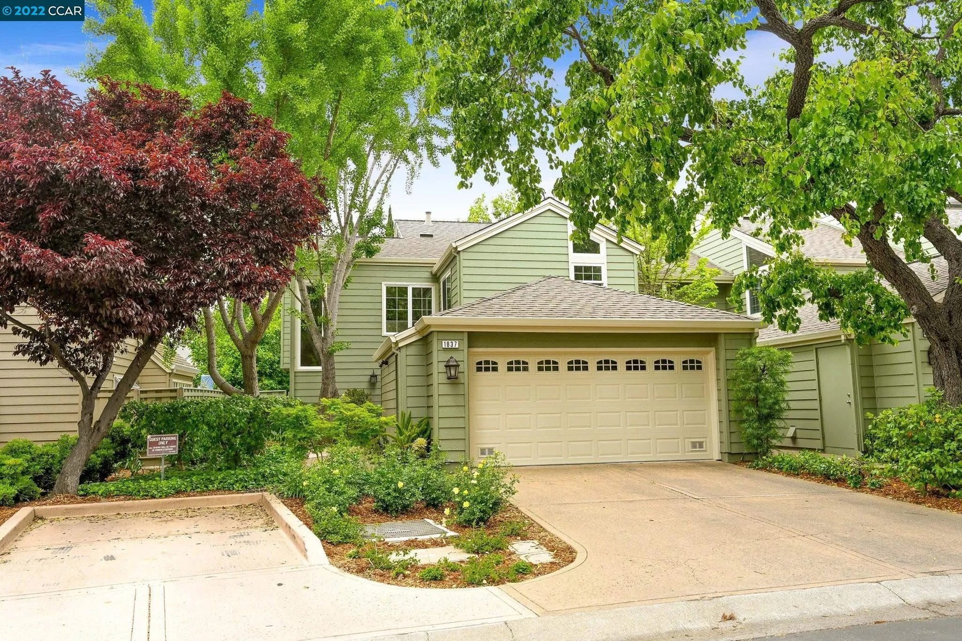 1837 Stratton Cir