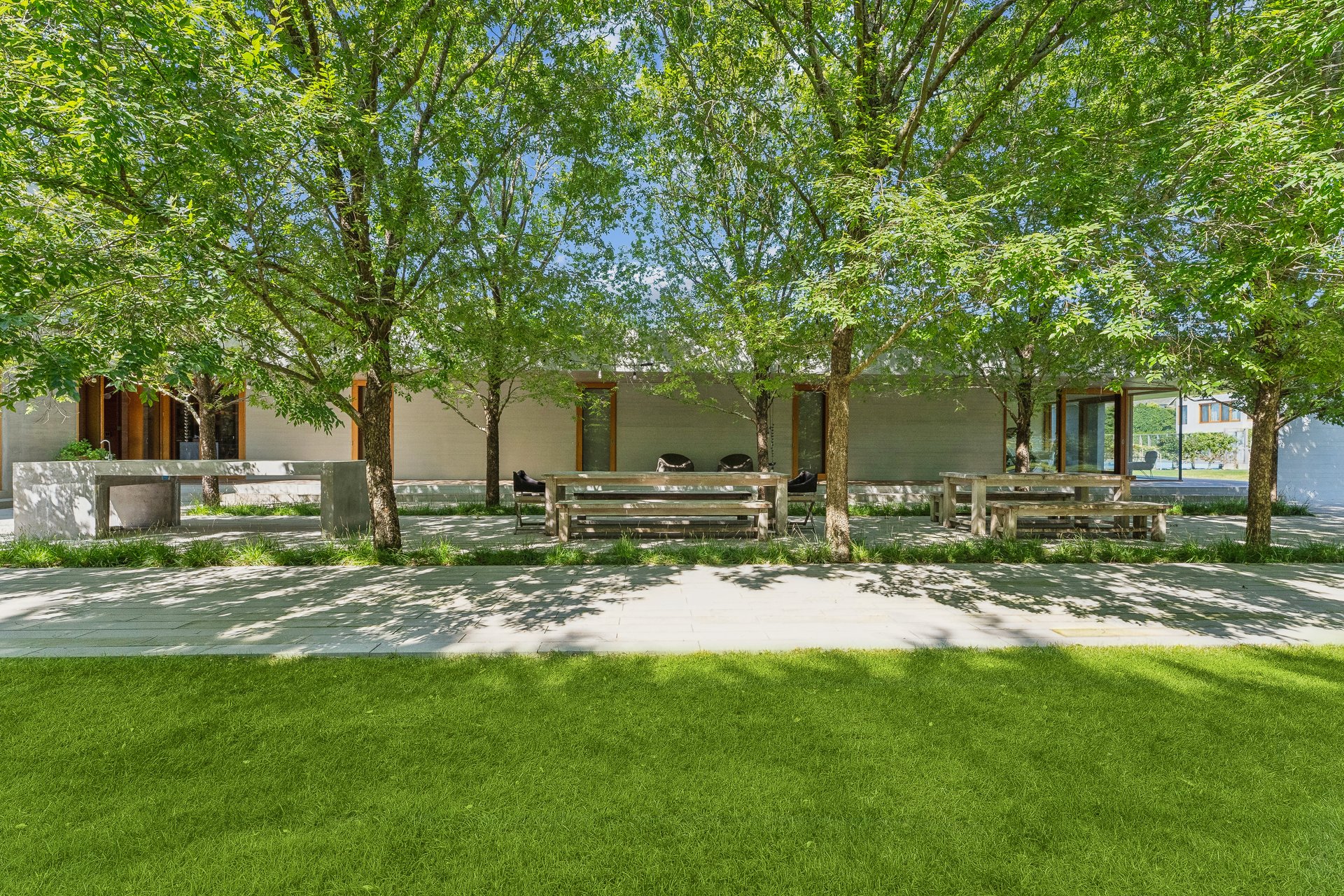 30 Bay Lane