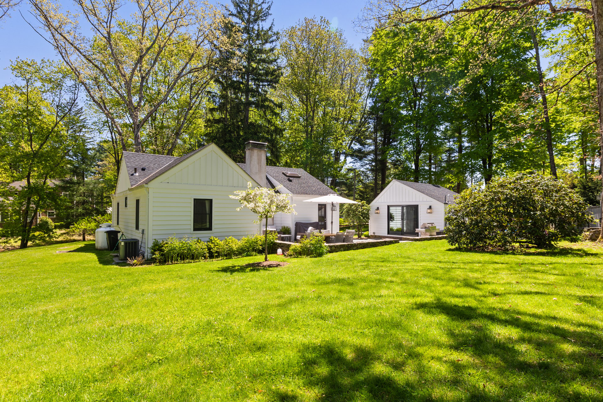 49 Clinton Road