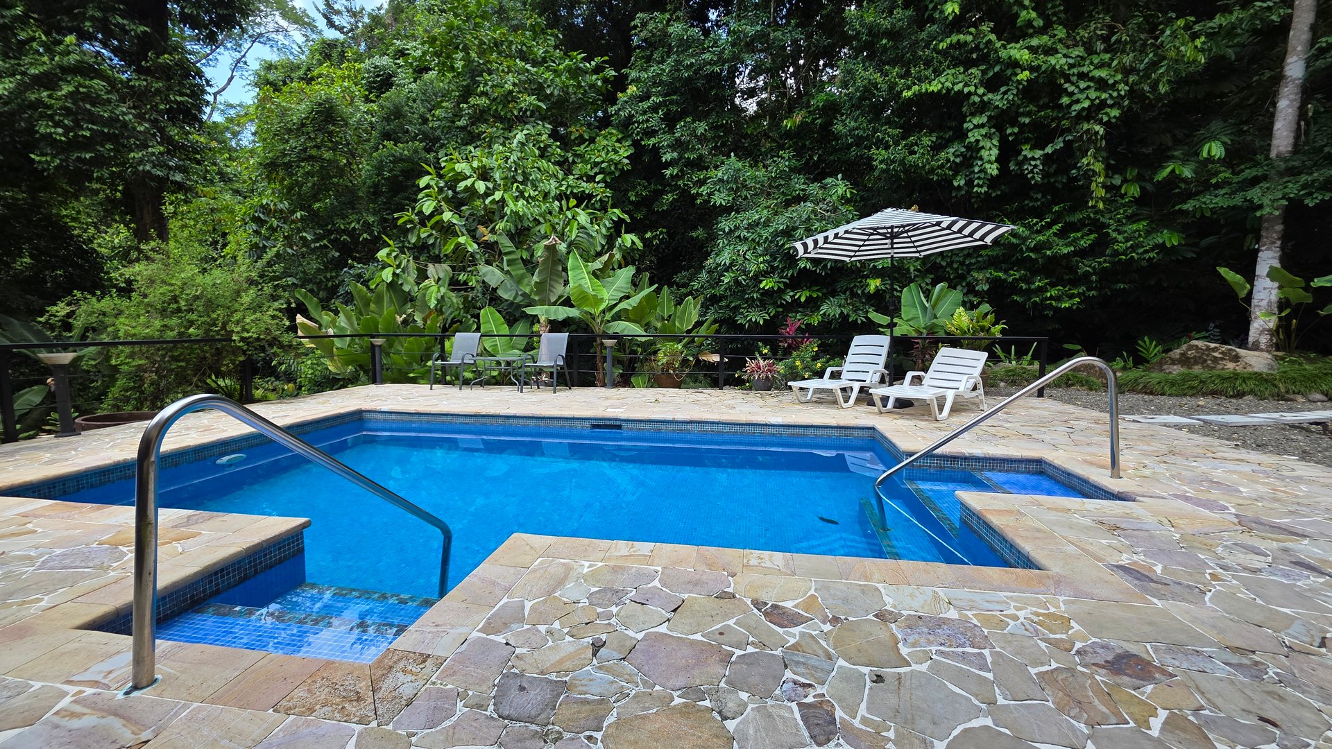 Private Waterfall Retreat in Costa Rica with Total Privacy