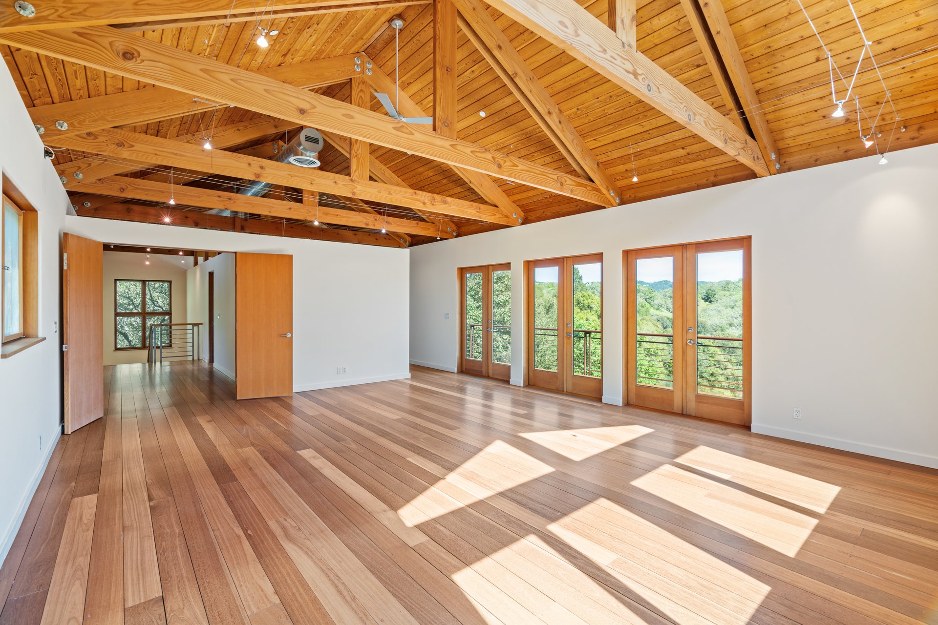 Leslie Creek Retreat