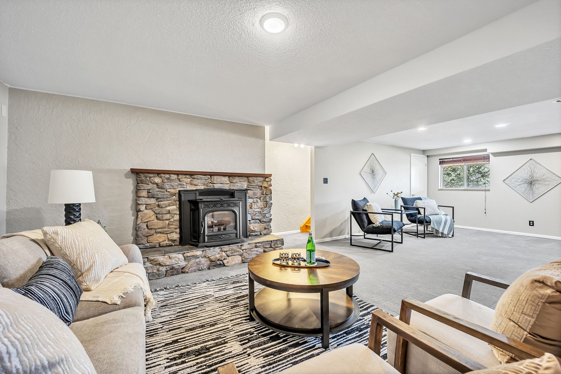 214 Crystal Hills Boulevard