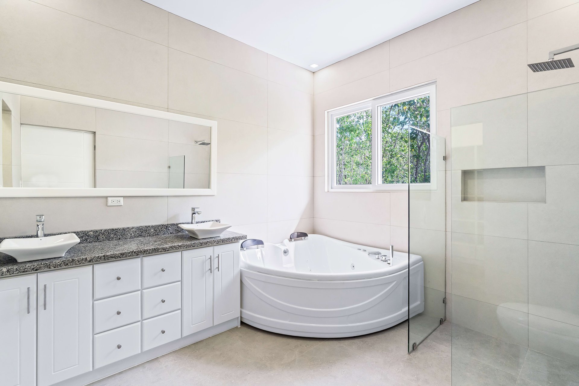 Jacarandas #24 | Luxurious New Townhome in Serene Setting Near Tamarindo