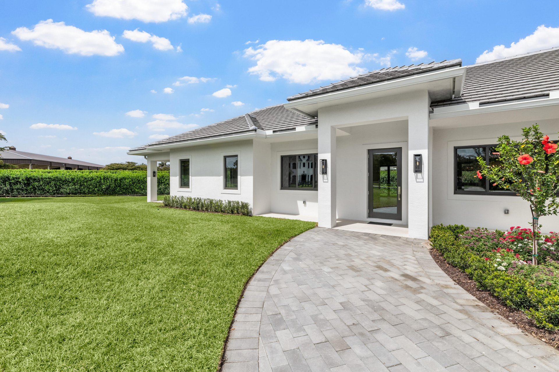 3585 Aiken Court
