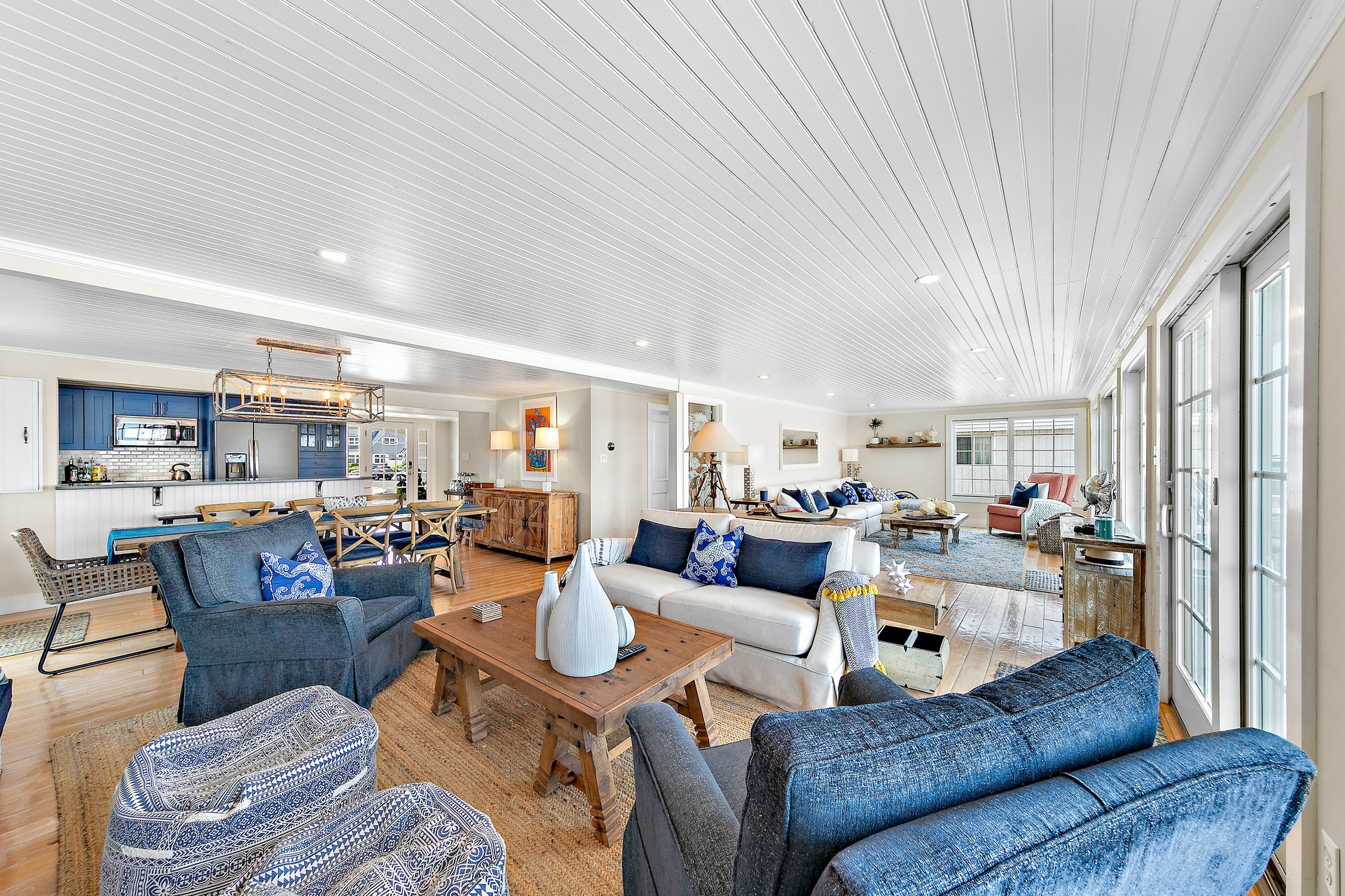 12212 N Old Whaling