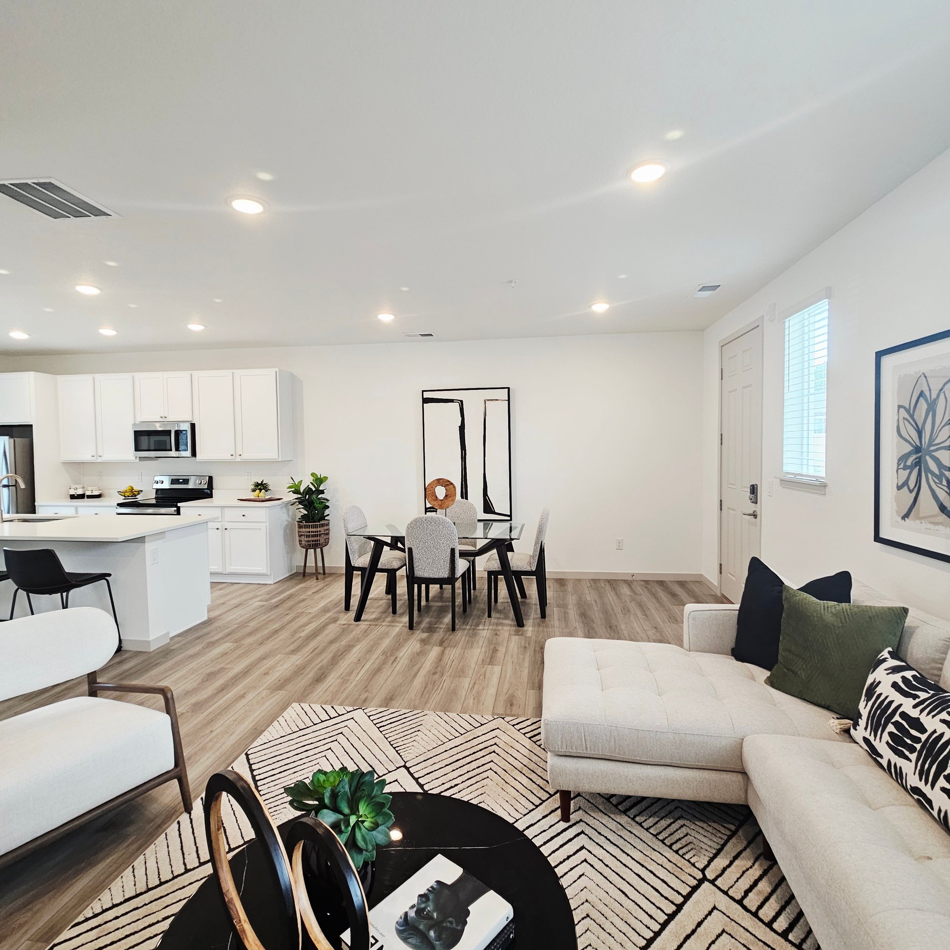 3 Bed 2.5 Bath Townhome Longmont