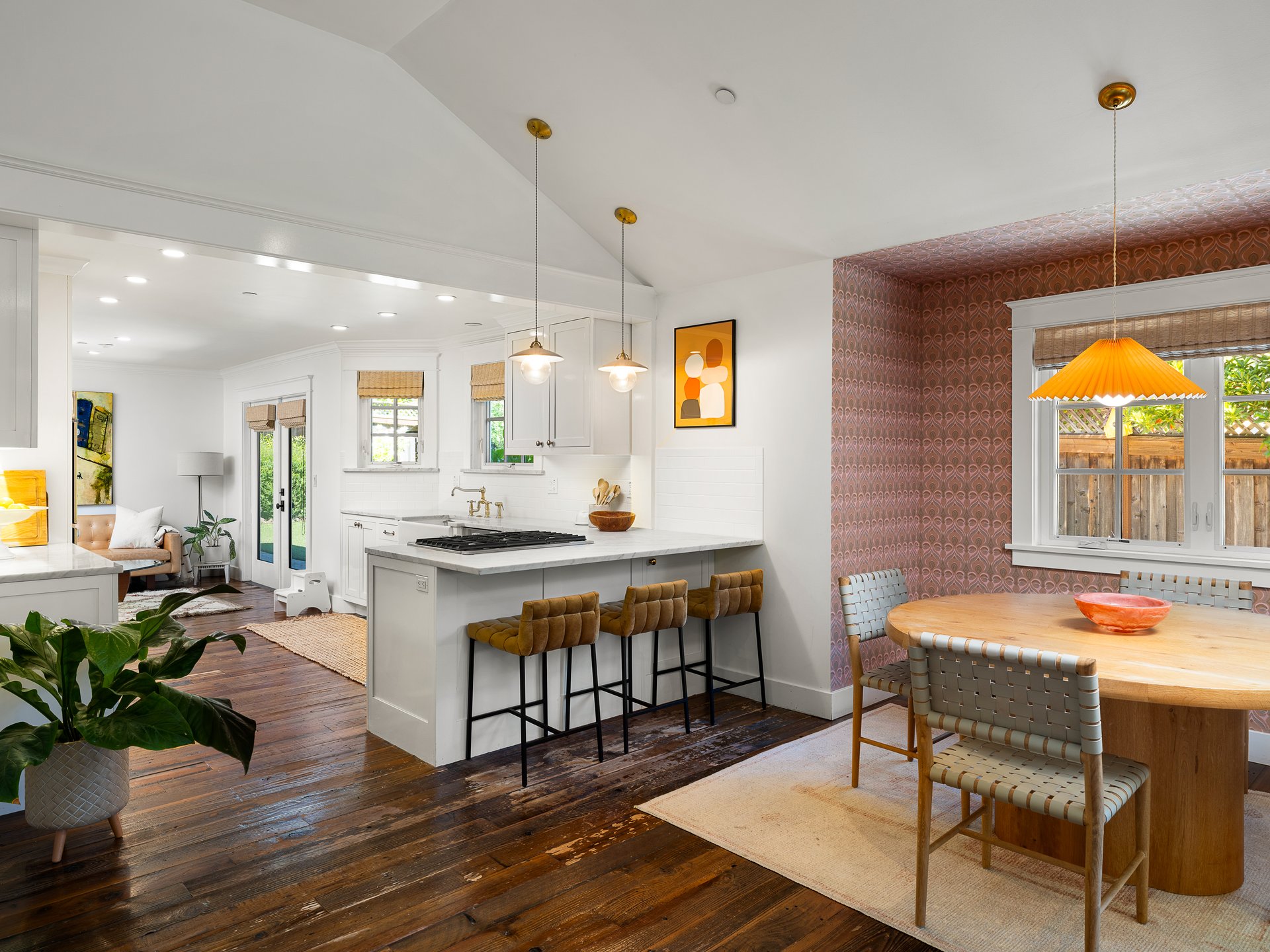 Stylish, Sunny, and Picture Perfect in Mill Valley