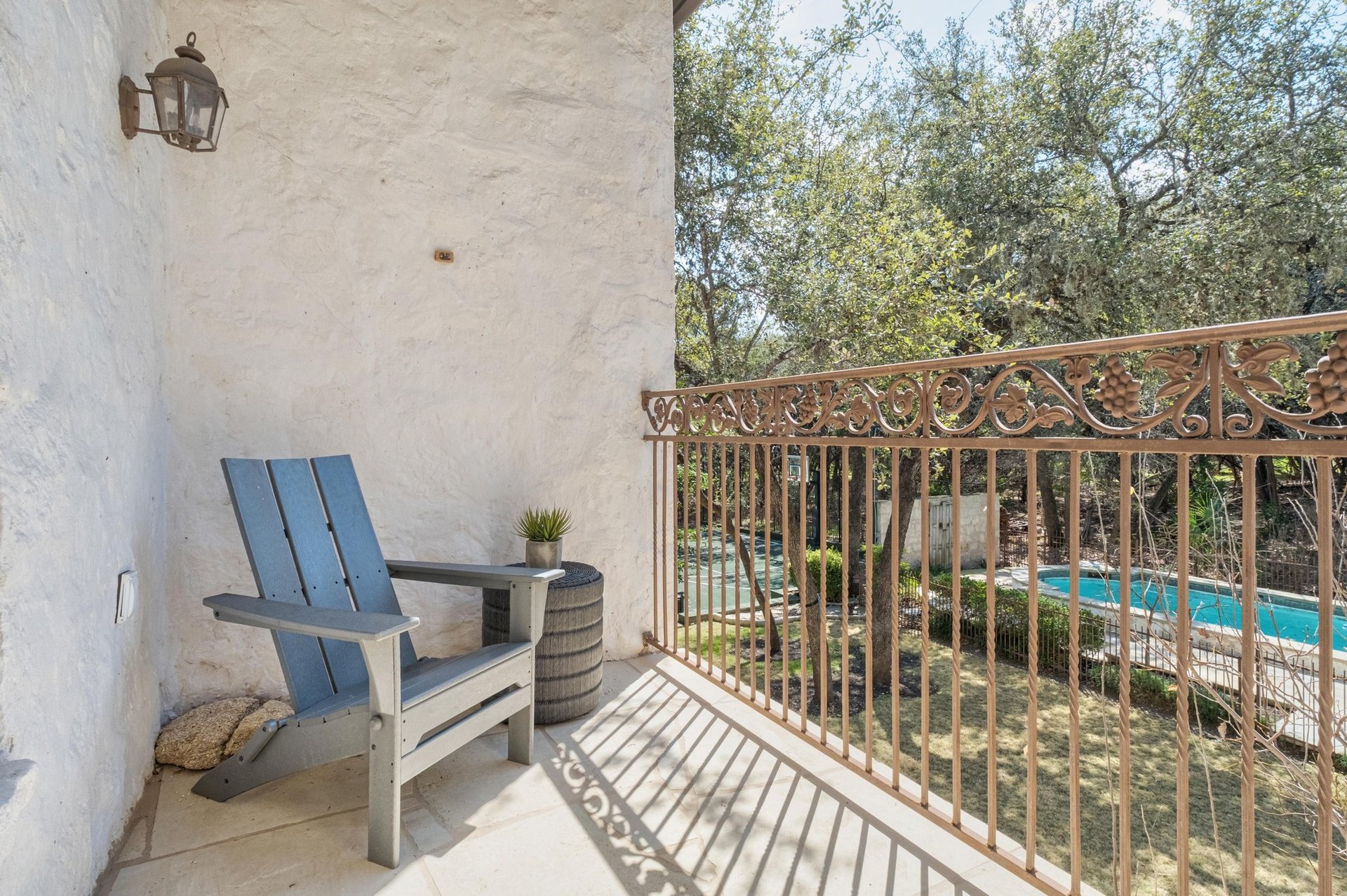 2900 Meandering River Court