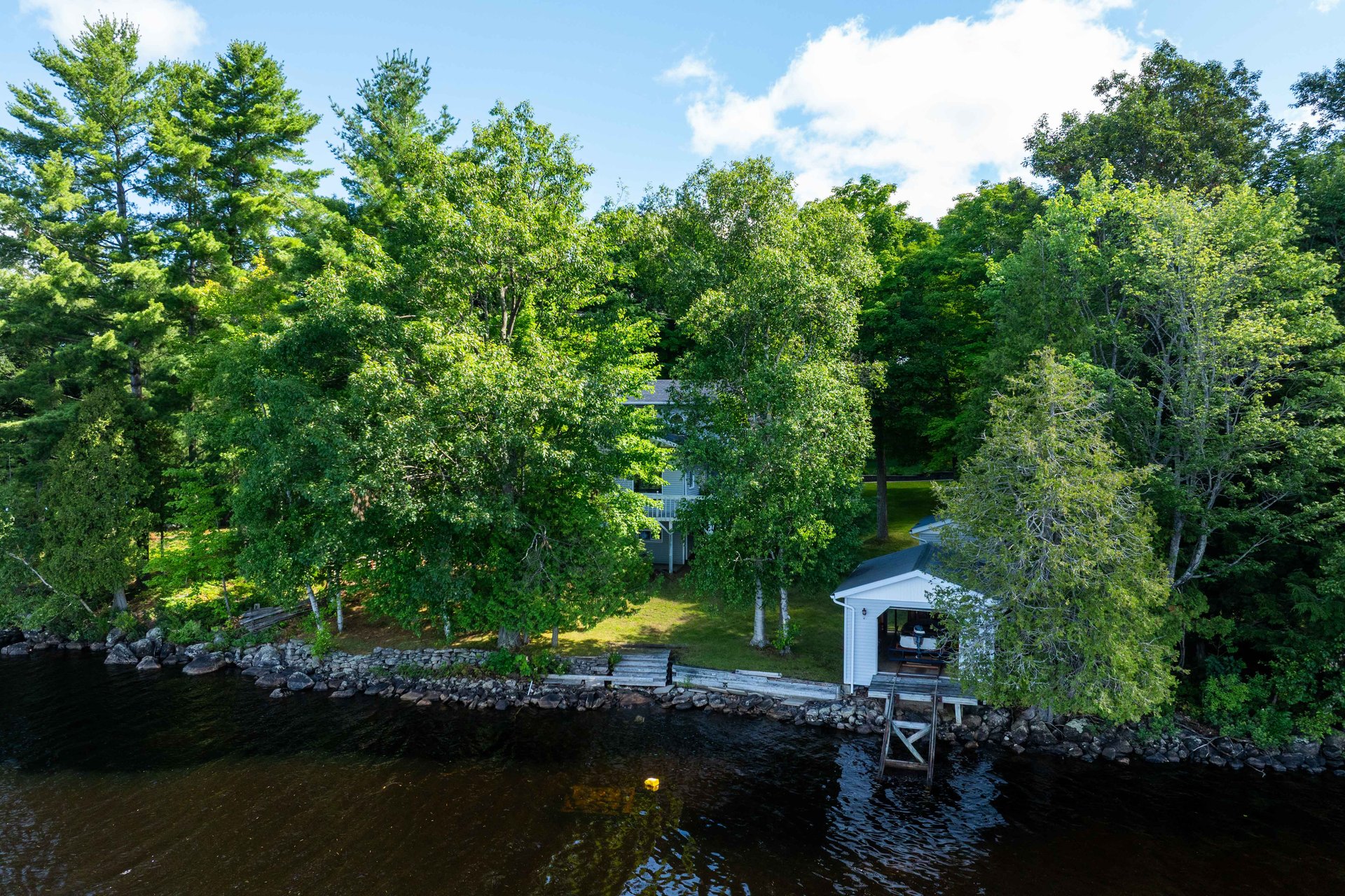 326 Chikopi Road, Magnetawan