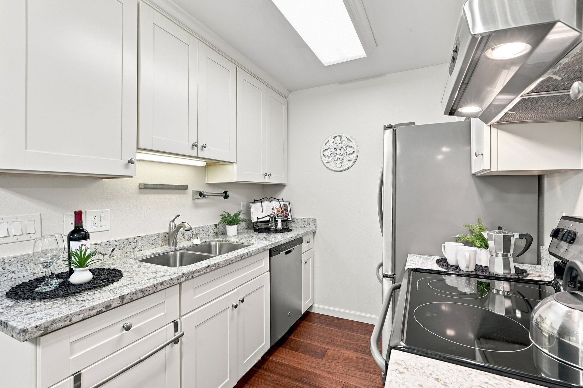 936 Kiely Boulevard, Unit B
