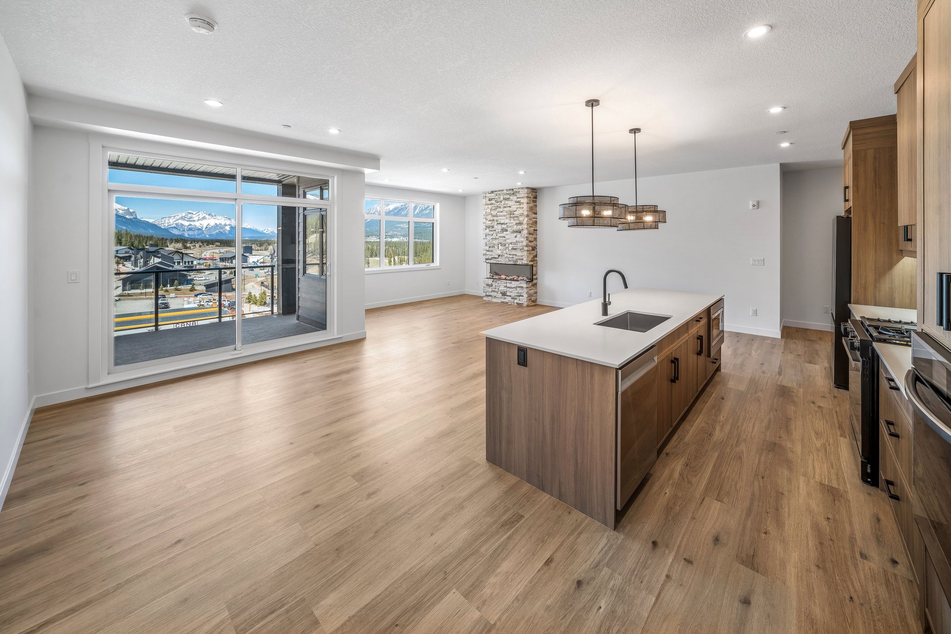 10 Cascade Ridge Unit: 205