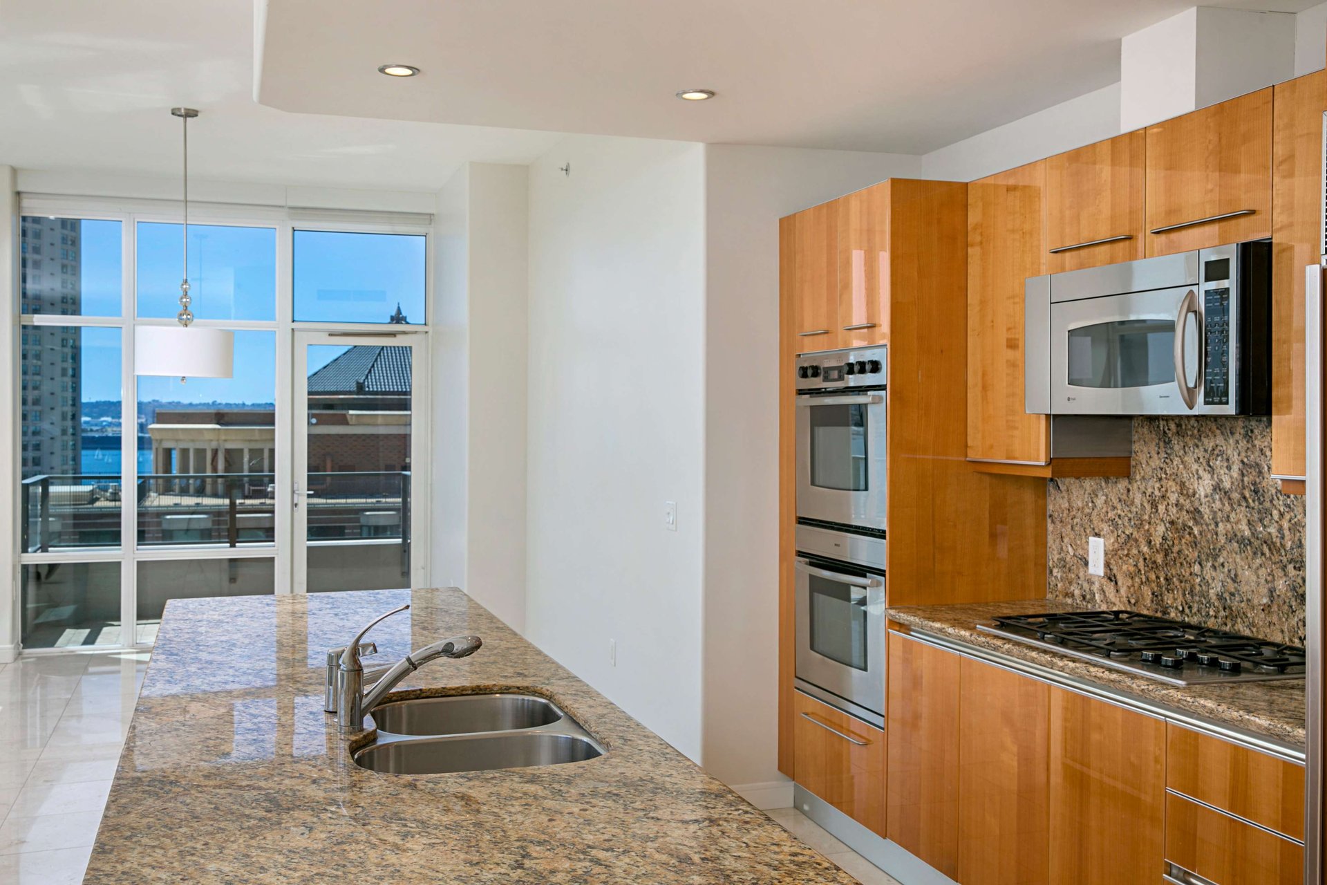 550 Front St #1208