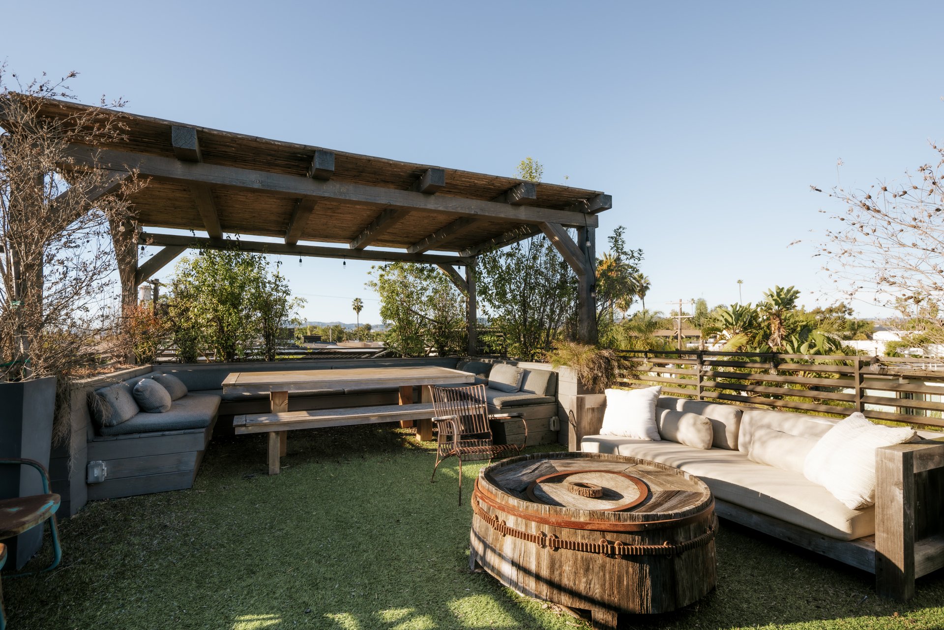 657 Milwood Ave, Venice 
