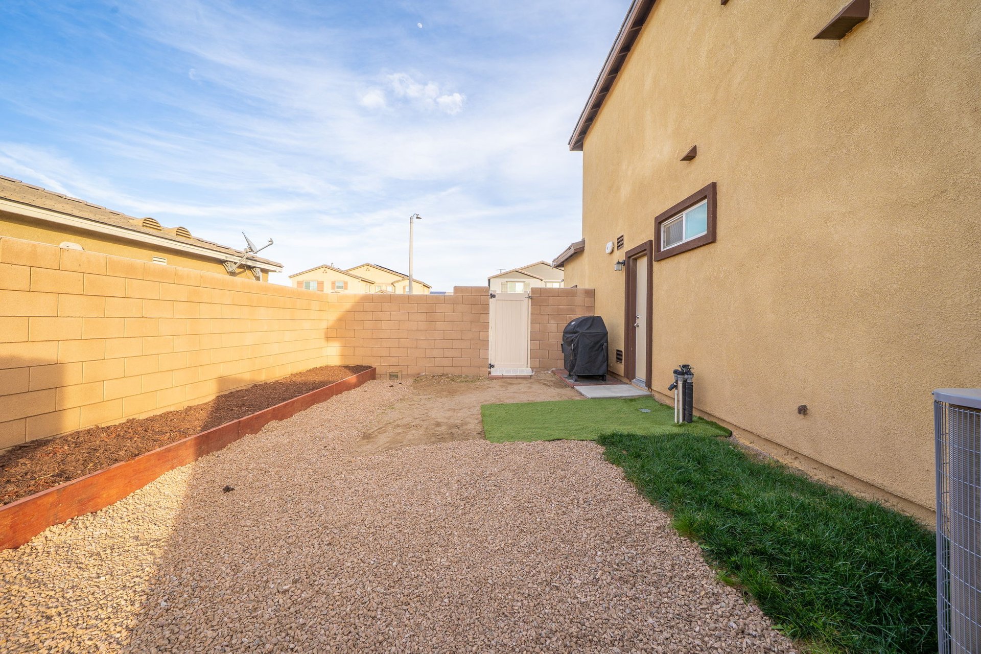 13946 Camino Cinco