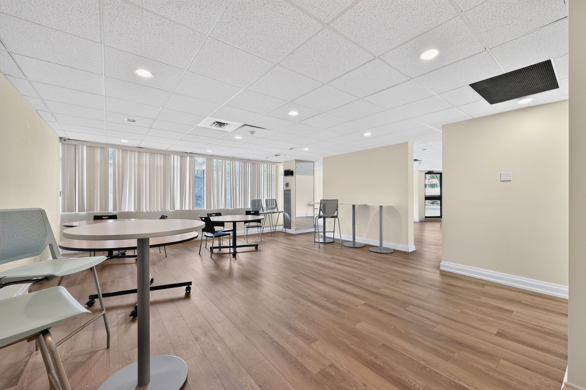 50 Elm Dr E 610
