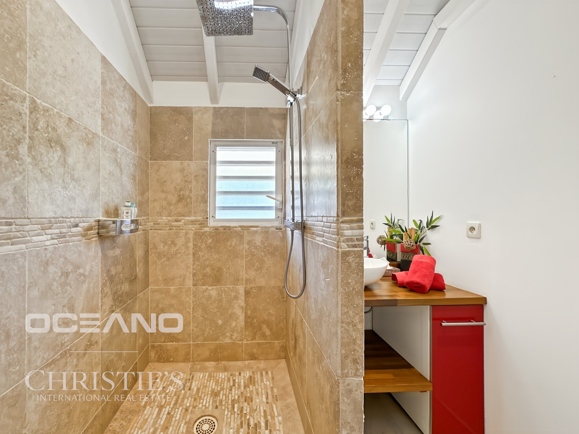 Orient Bay | 3-Bedroom Townhouse with Private Pool