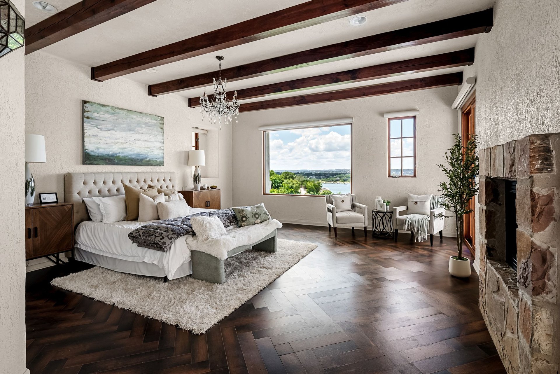 203 Bella Riva Dr