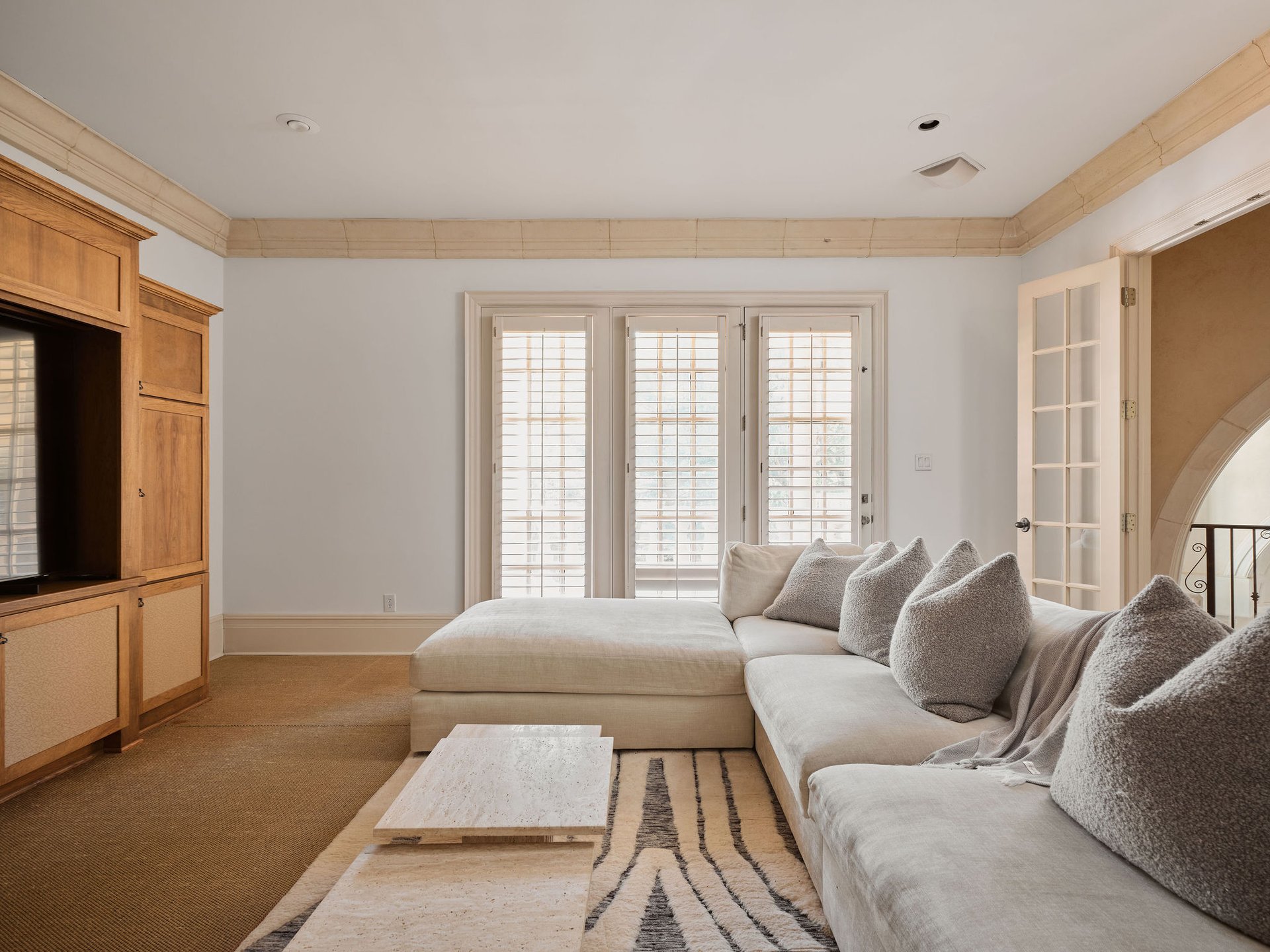 4511 Island Cove