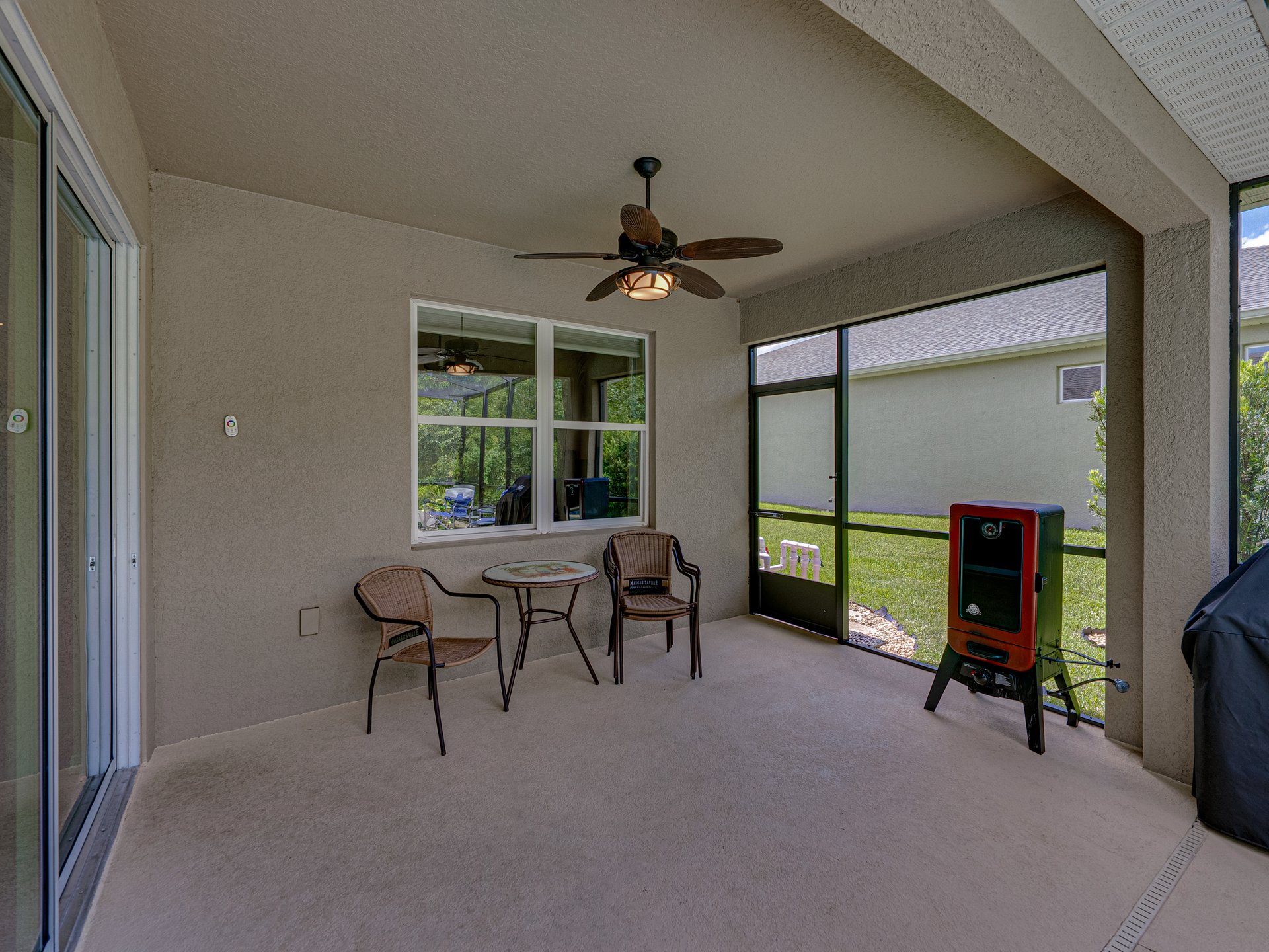12615 EASTPOINTE DR