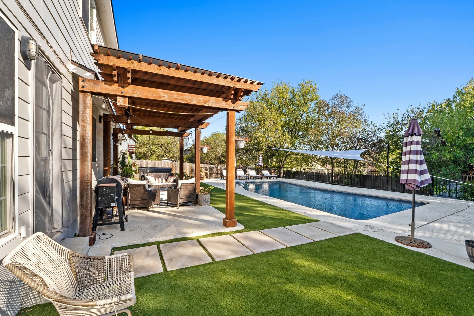 Enchanting Gracywoods Retreat with Pool, Multiple Living Spaces, and Near Domain & Q2 Stadium!