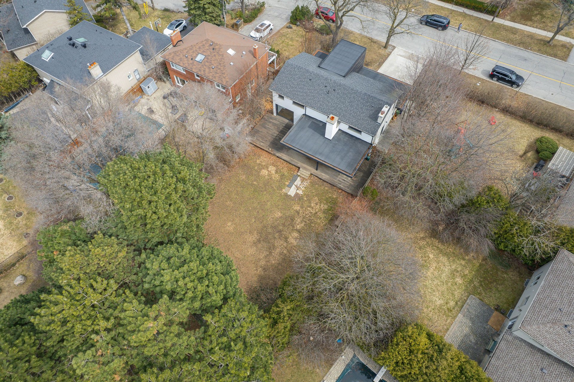 SOLD: Urban-Style Entertainer's Paradise