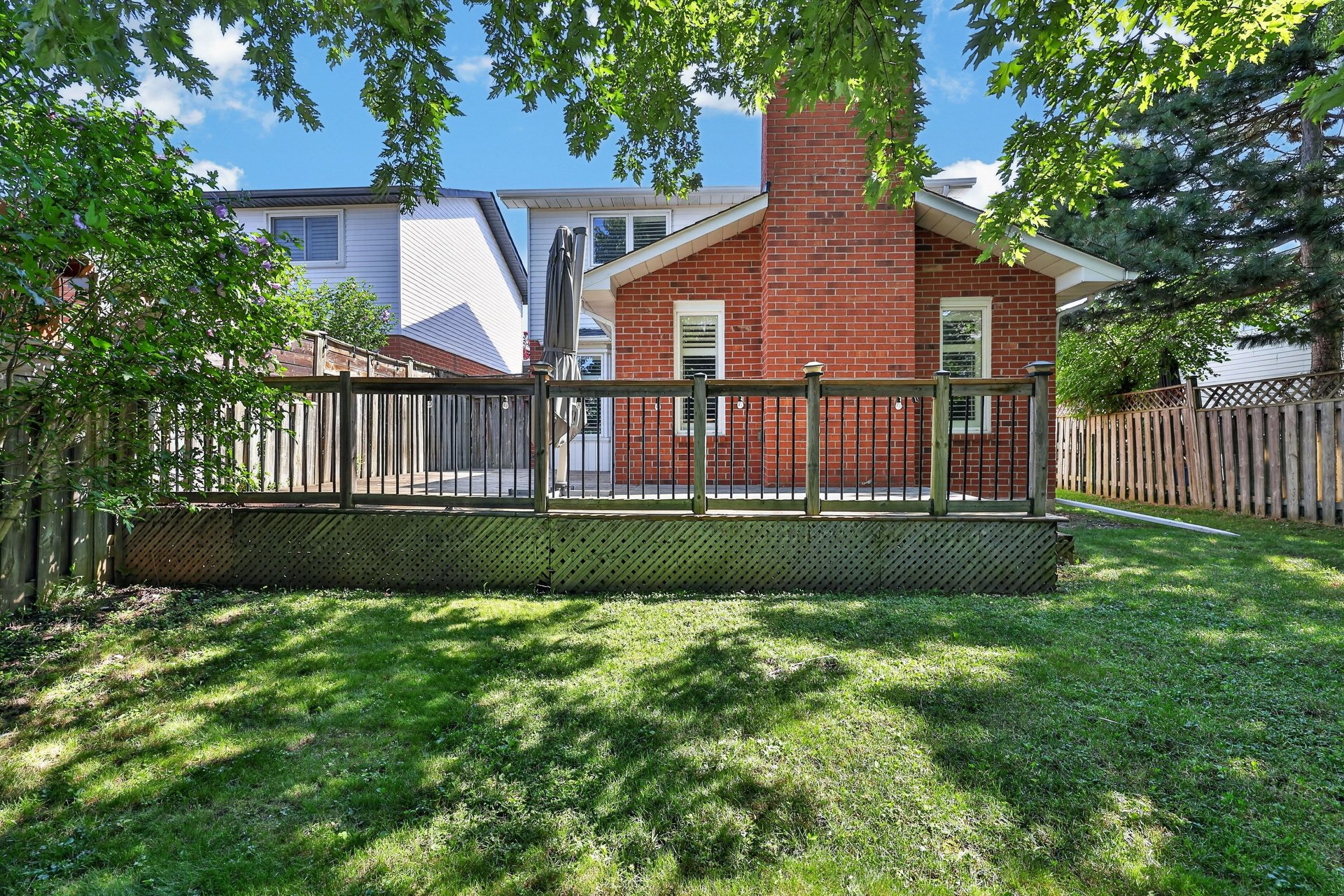 2102 Salma Crescent, Burlington