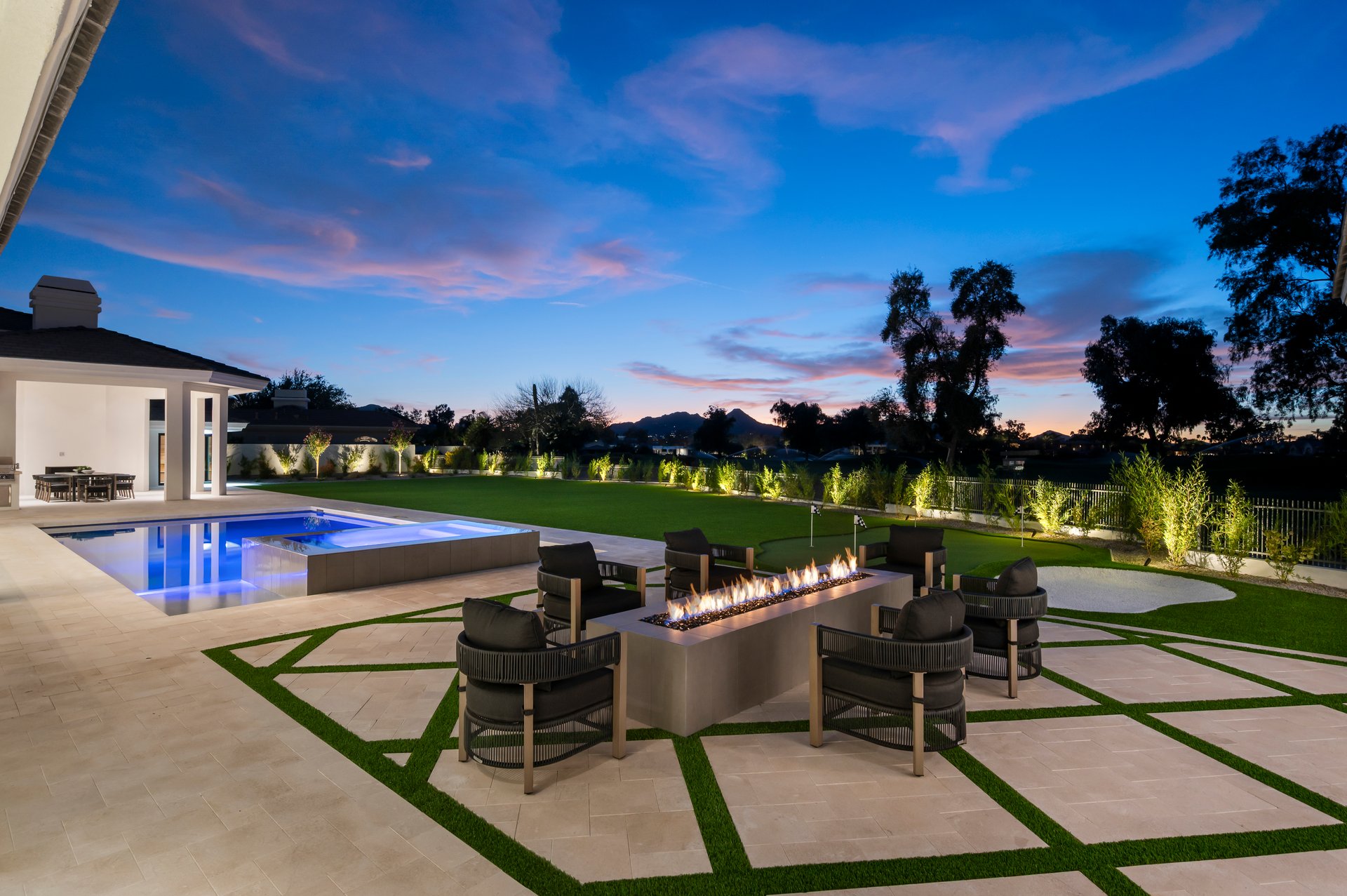 7780 E Vaquero Dr