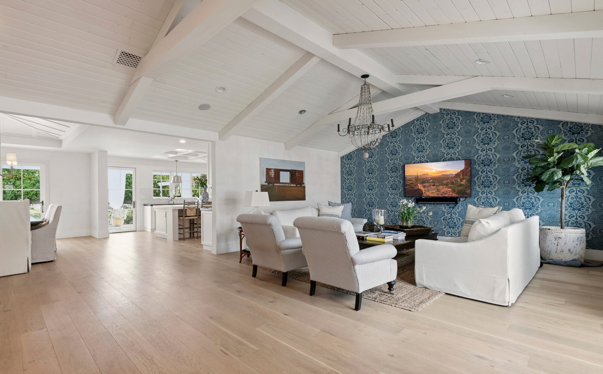6141 E CALLE CAMELIA