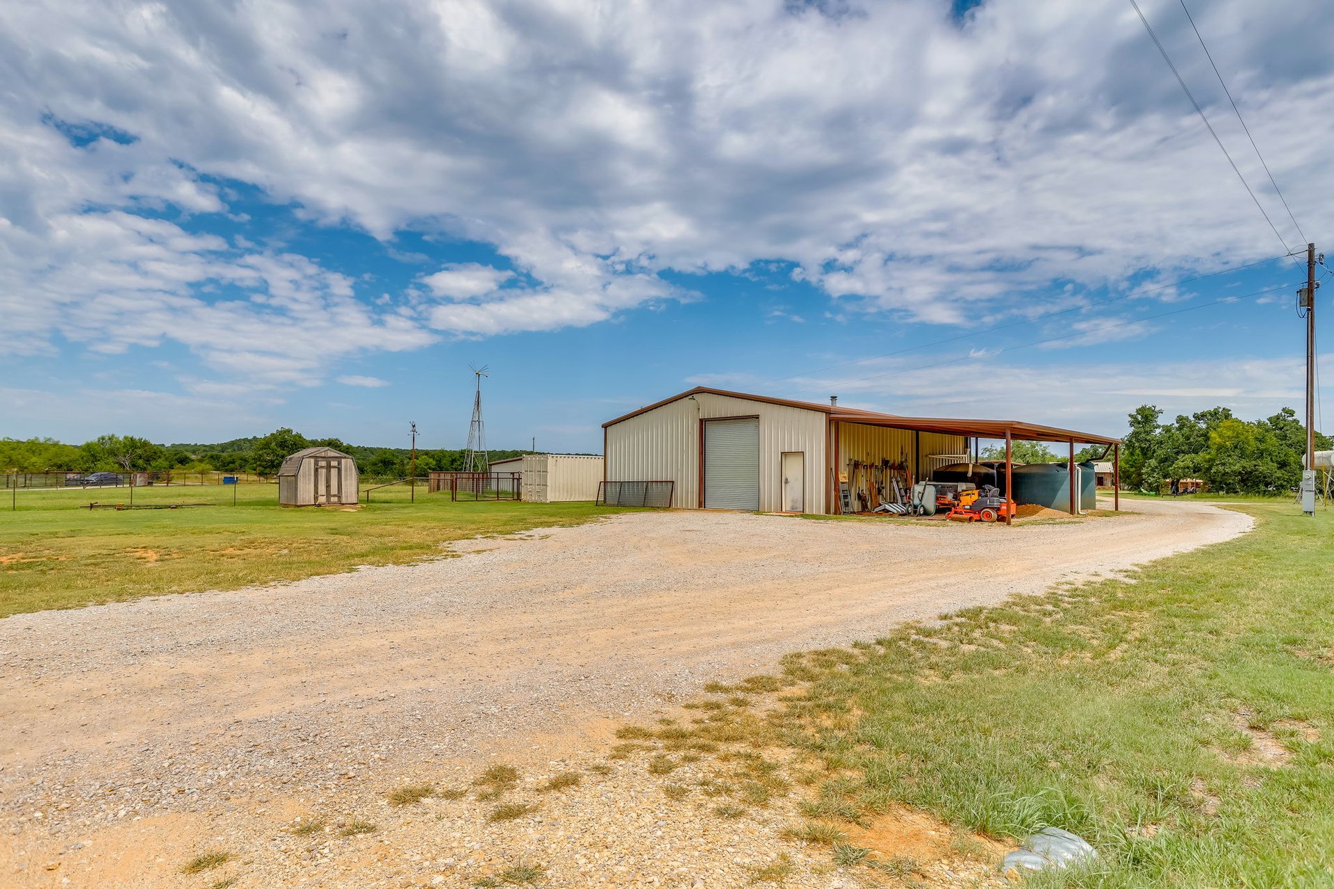 Saddle Ridge Ranch