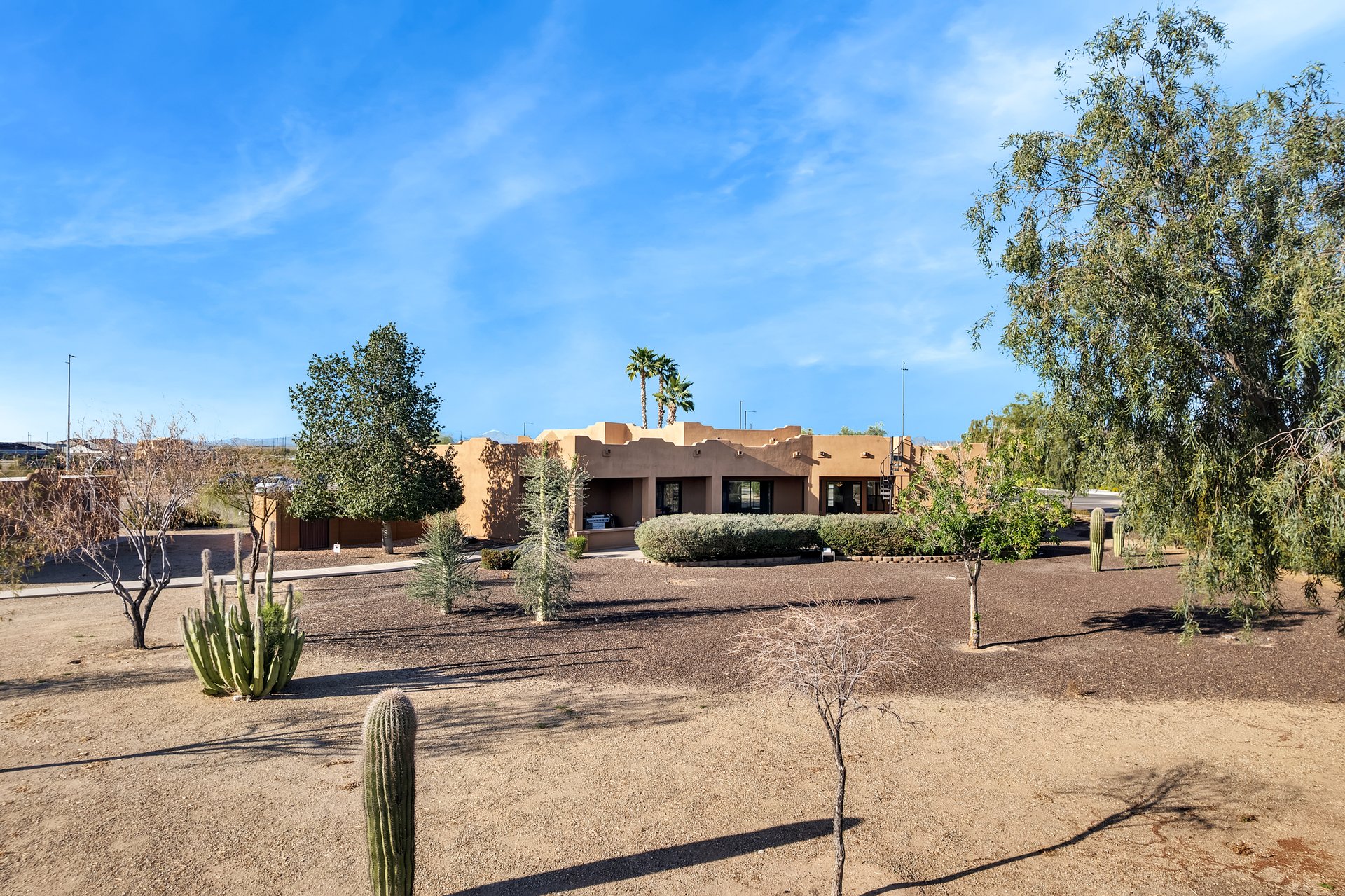 17117 W Dale Lane