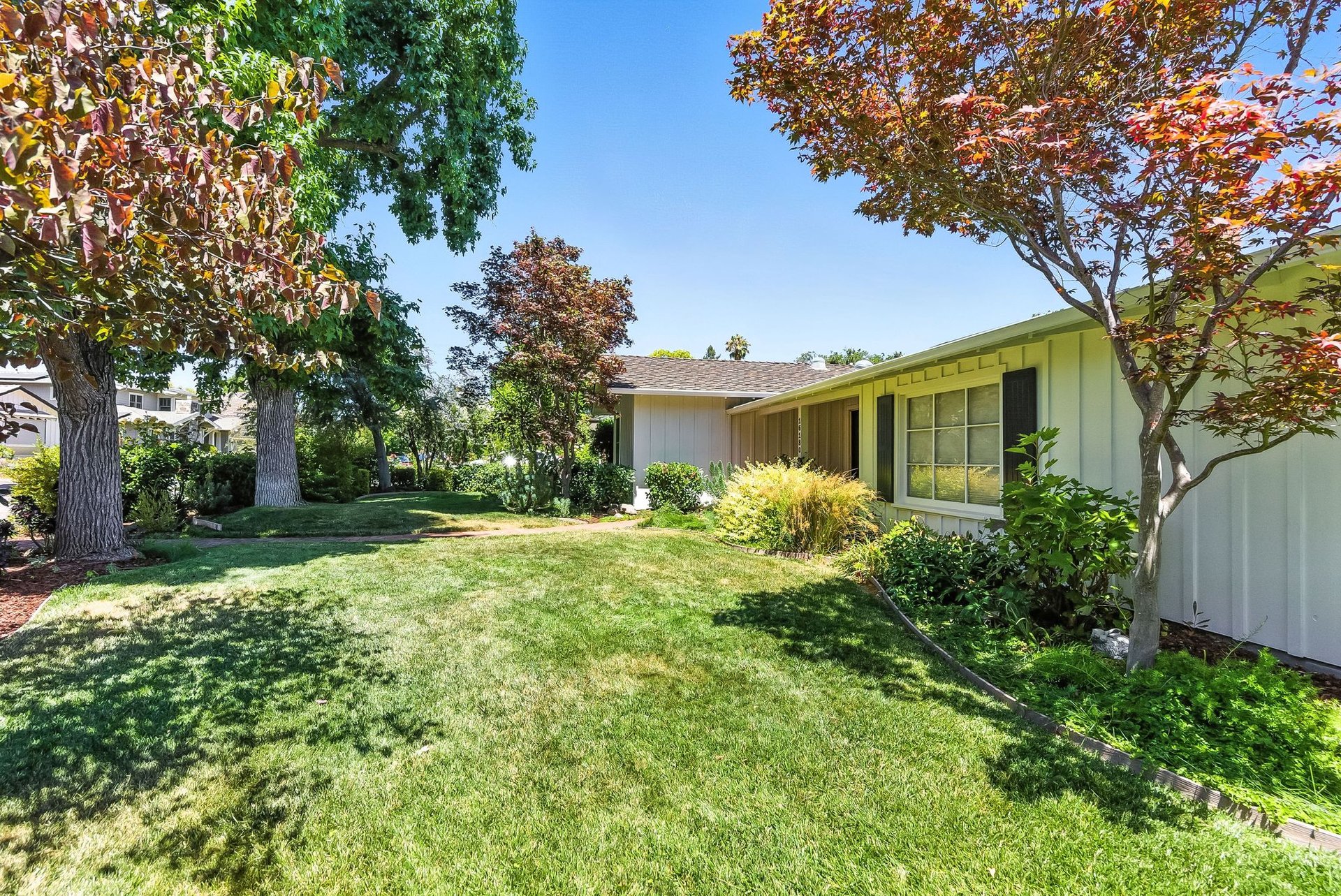 16180 Jasmine Way