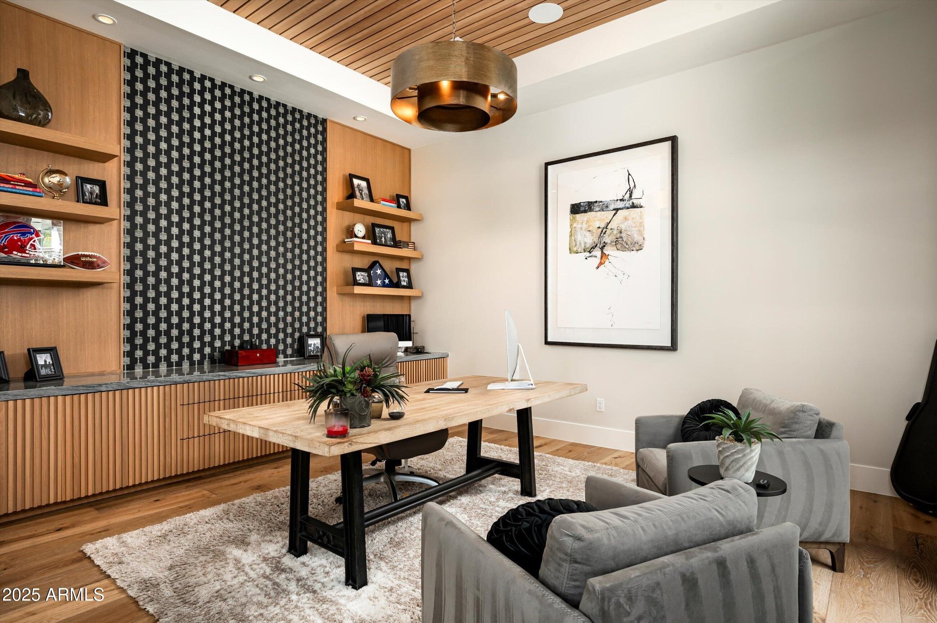 8328 E WHISPER ROCK TRL
