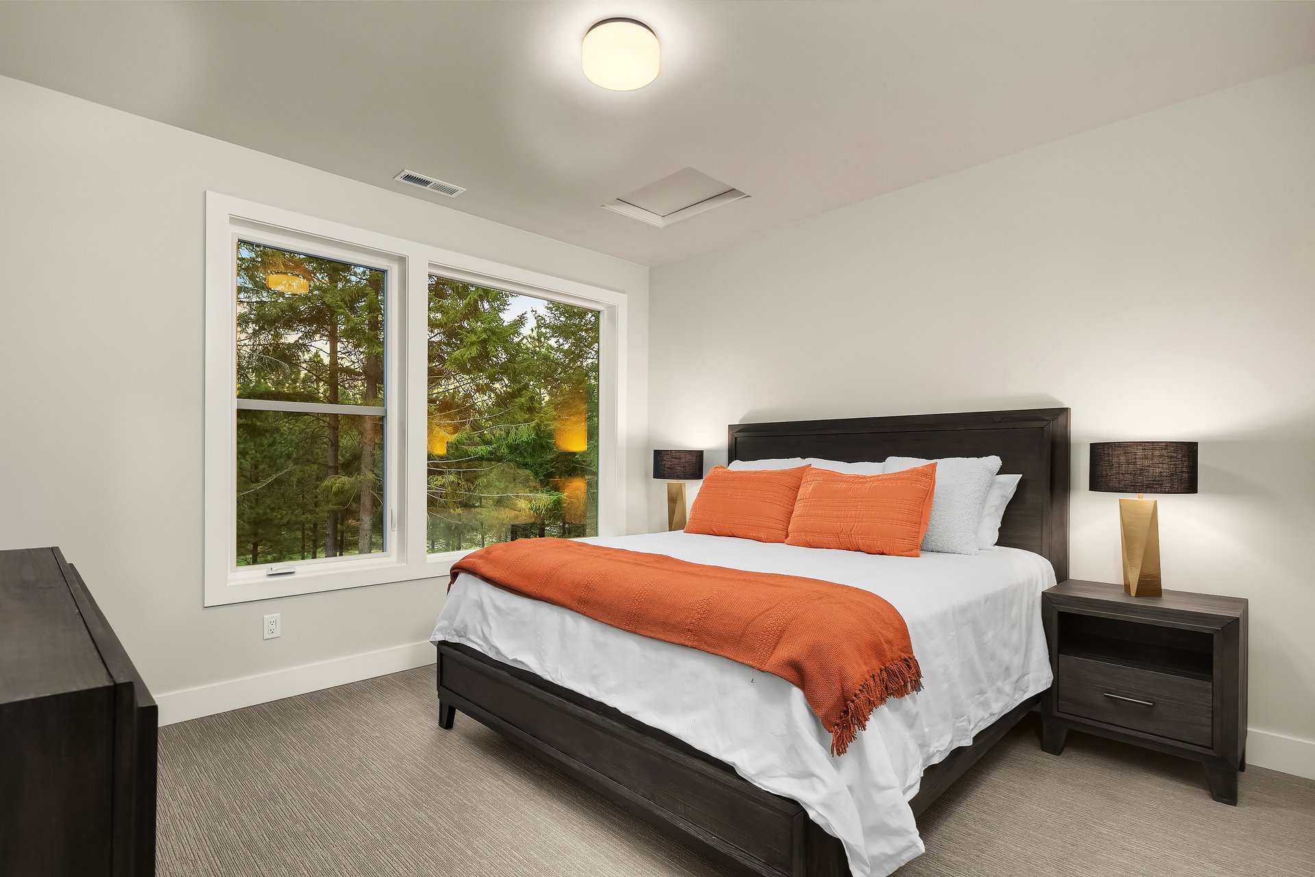 1130 Ruby King Loop