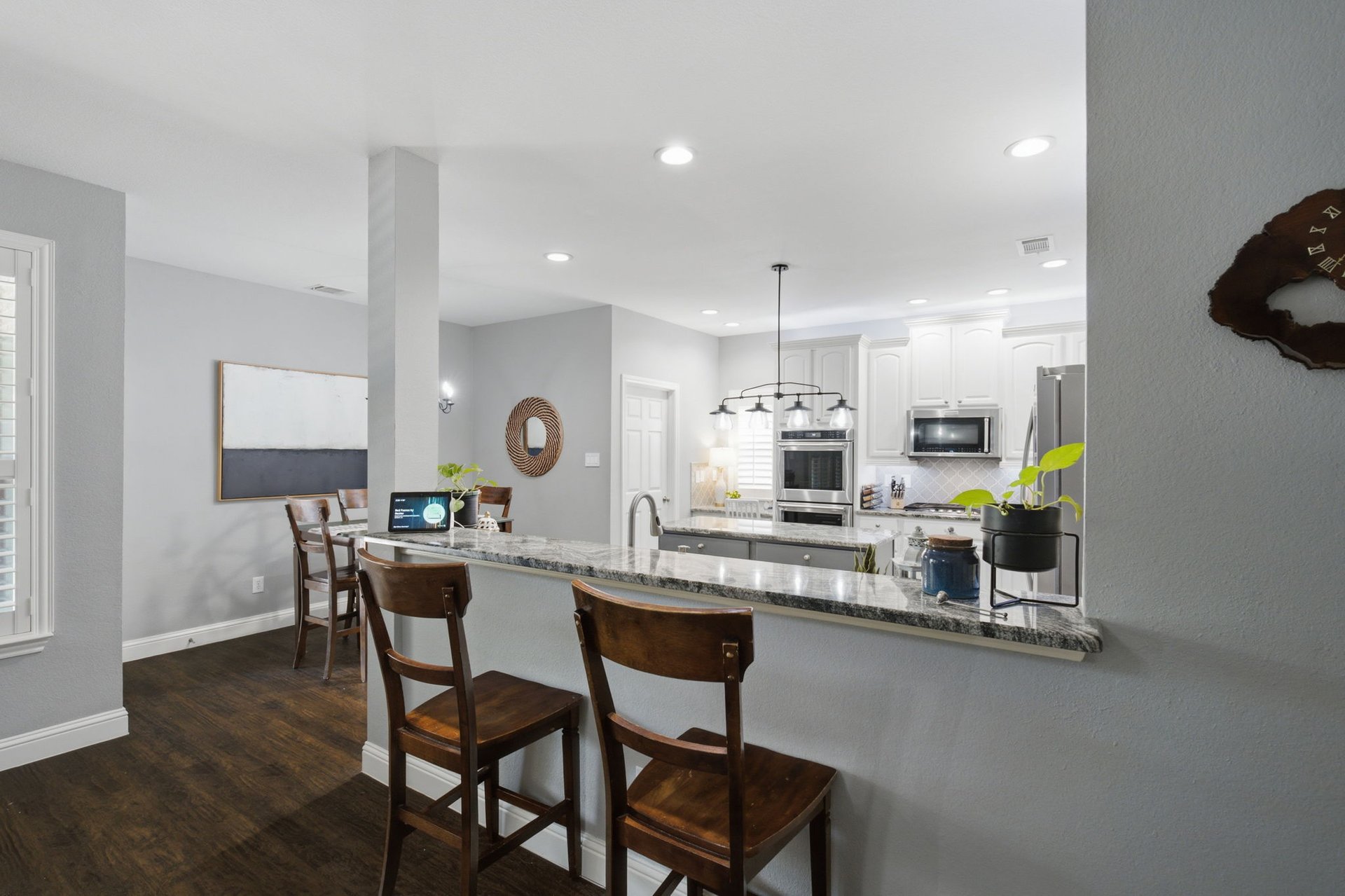 7005 Royal Glen Trail