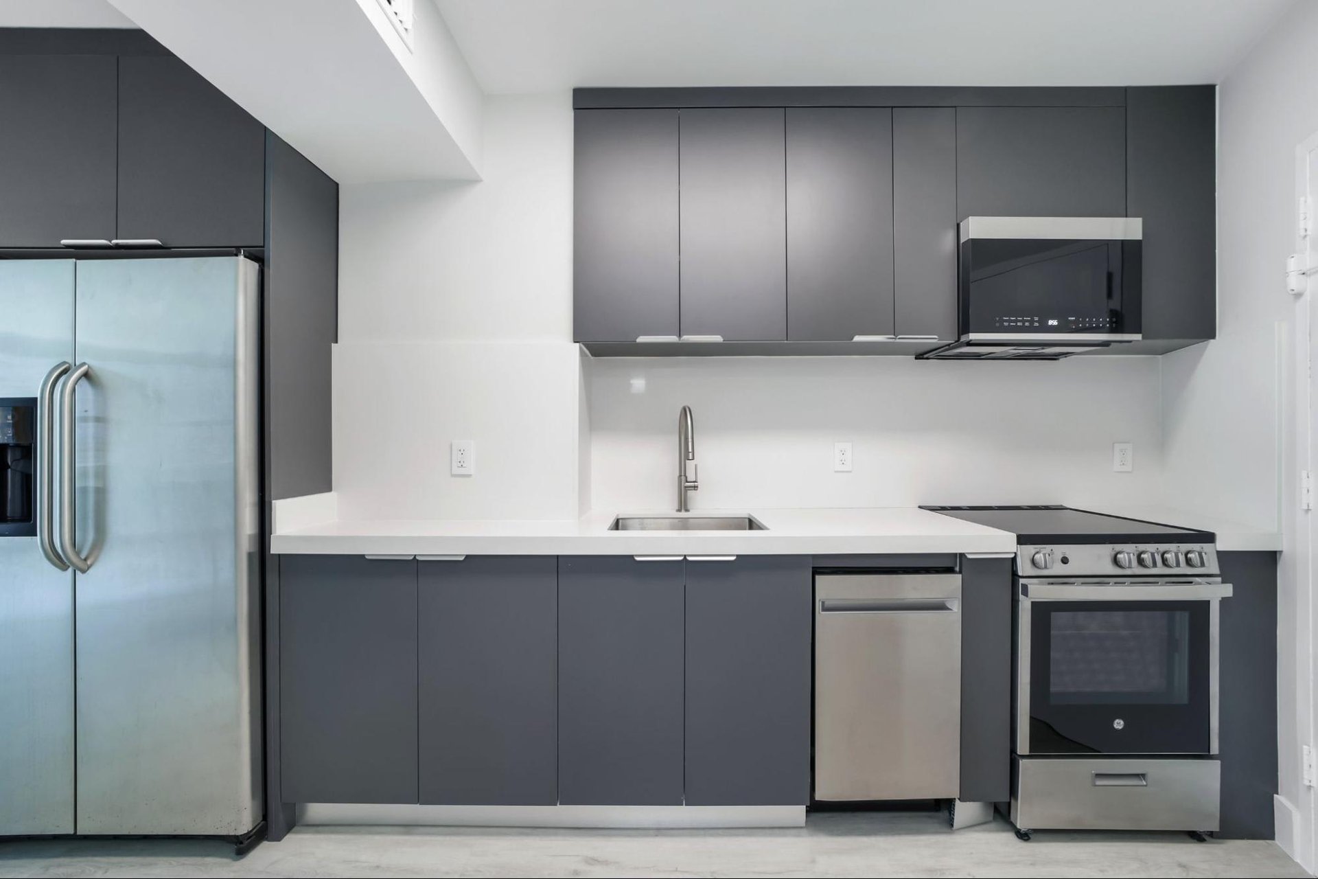 2899 Collins Avenue #525